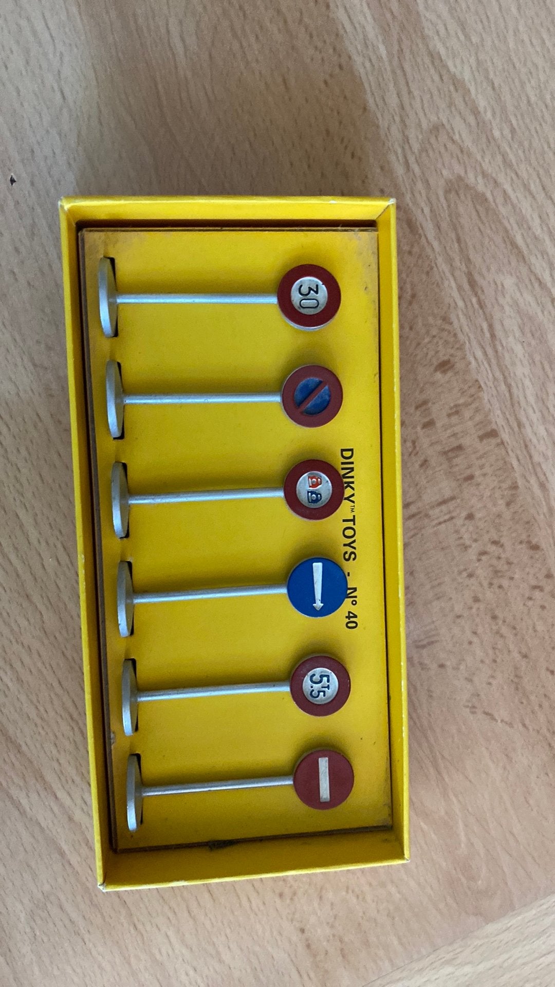 Dinkey toys verkeersborden Panneaux de signalisation ville, Verzamelen, Ophalen of Verzenden, Zo goed als nieuw