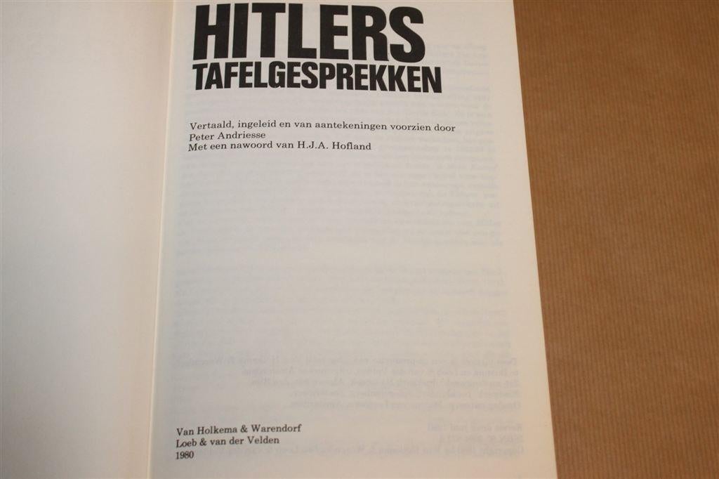 Hitlers Tafelgesprekken — WOII 1941-1944, Hardcover + Omslag, Ophalen of Verzenden, Tweede Wereldoorlog, Gelezen, Overige onderwerpen