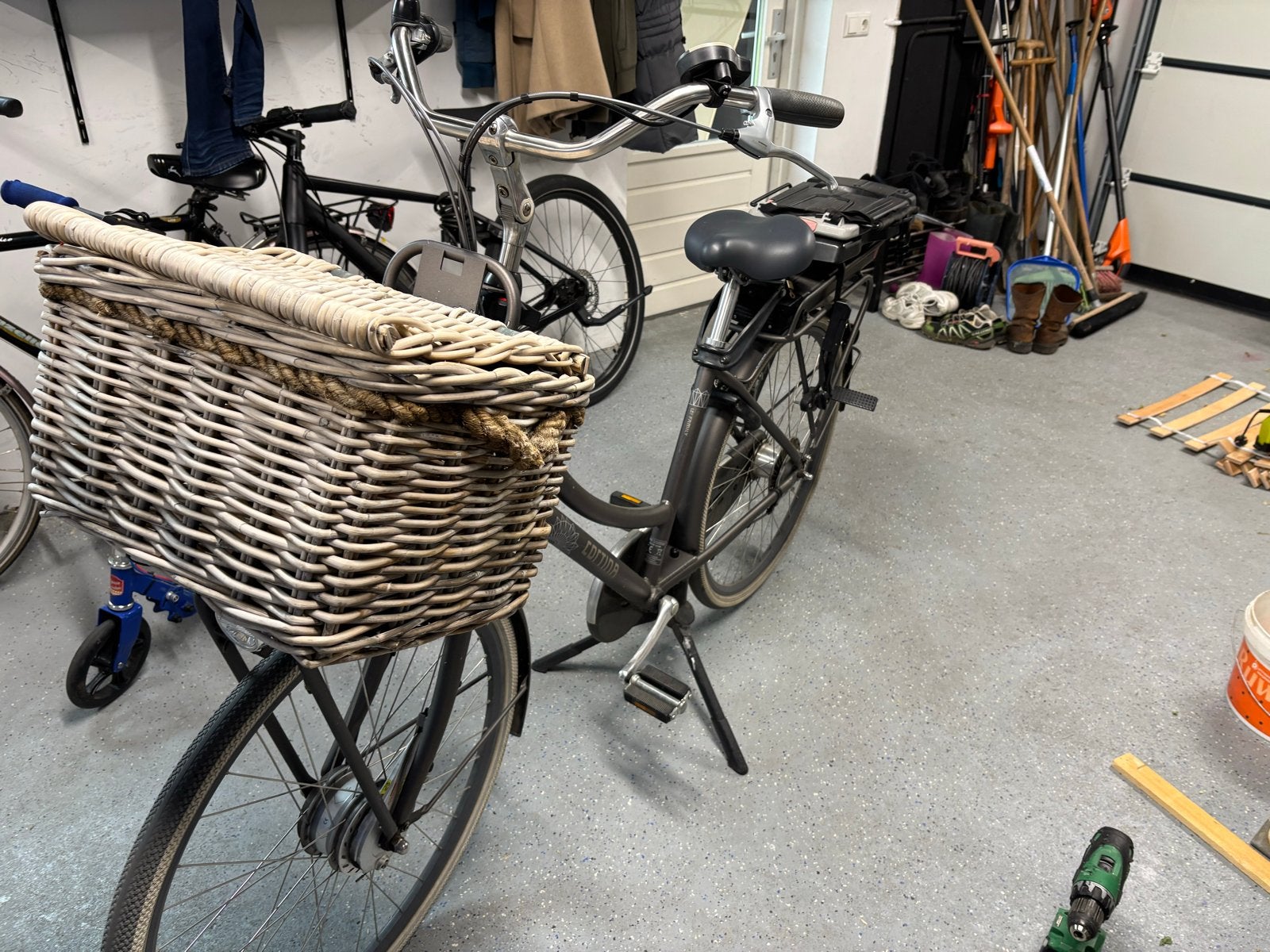 Cortina Family elektrische fiets, defect display, Velgrem, 50 tot 53 cm, Ophalen, Overige merken