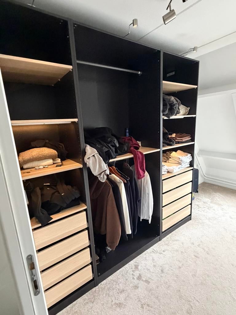 IKEA pax kast, 200 cm of meer, Zo goed als nieuw, 50 tot 75 cm, 50 tot 100 cm
