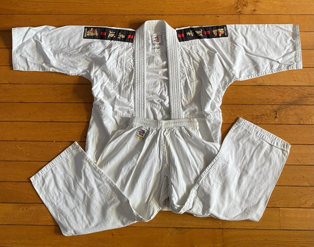 Judopak van Matsuru, maat ong.140, Sport en Fitness, Vechtsporten en Zelfverdediging, Gebruikt, Judo, Vechtsportpak, Maat M