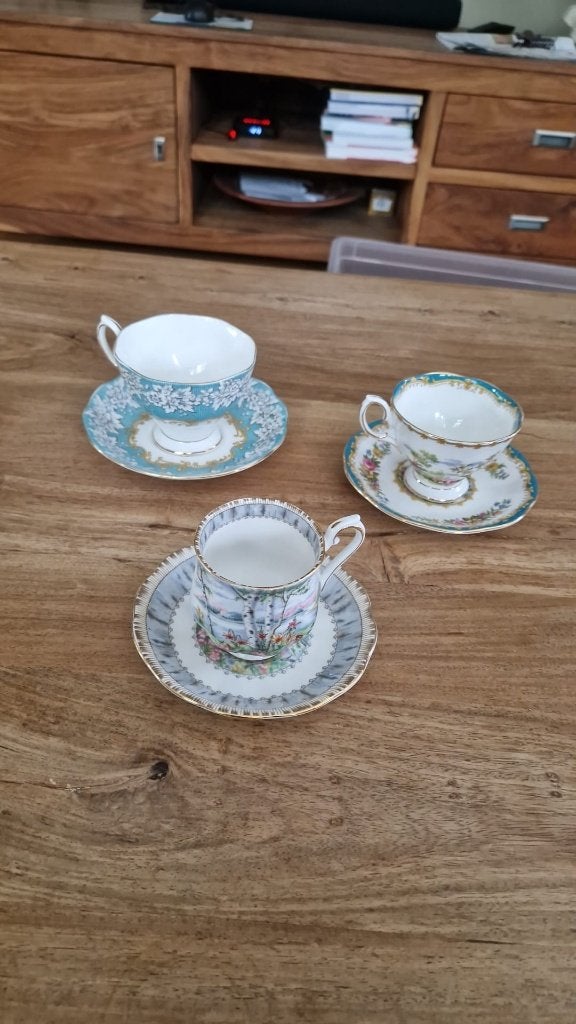 Royal Albert, Antiek en Kunst, Ophalen