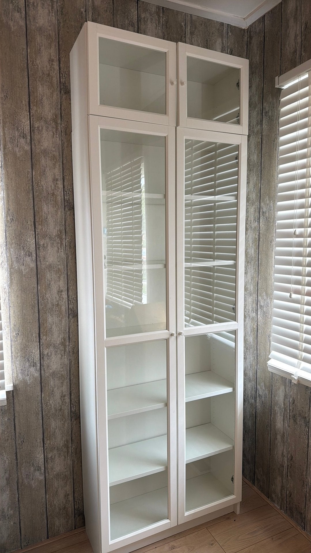 Kast met deurtjes, Ophalen, 200 cm of meer, 50 tot 100 cm, Glas