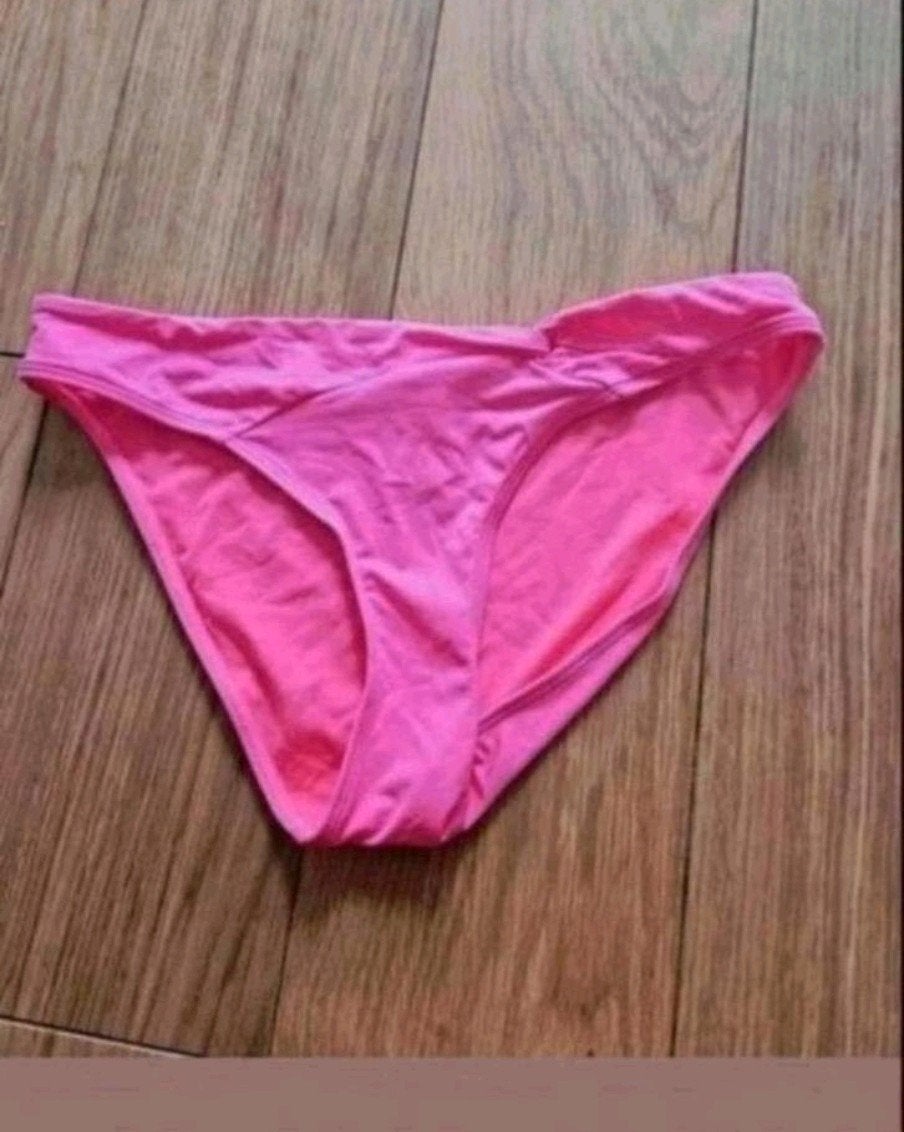 Roze bikini onder, Ophalen of Verzenden, Zo goed als nieuw, Roze, Bikini