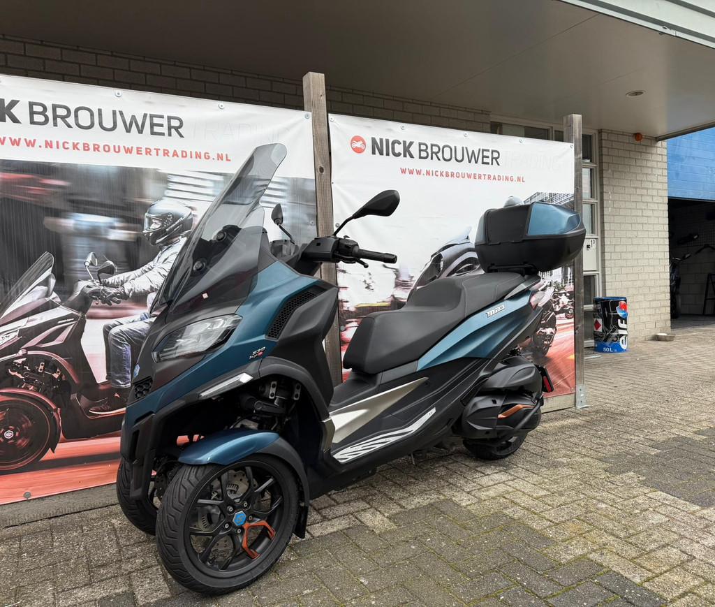 Piaggio MP3 530 HPE Exclusive | Topkoffer | 12 mnd garantie, Motoren, Traction Control, 530 cc, Bedrijf, Overig