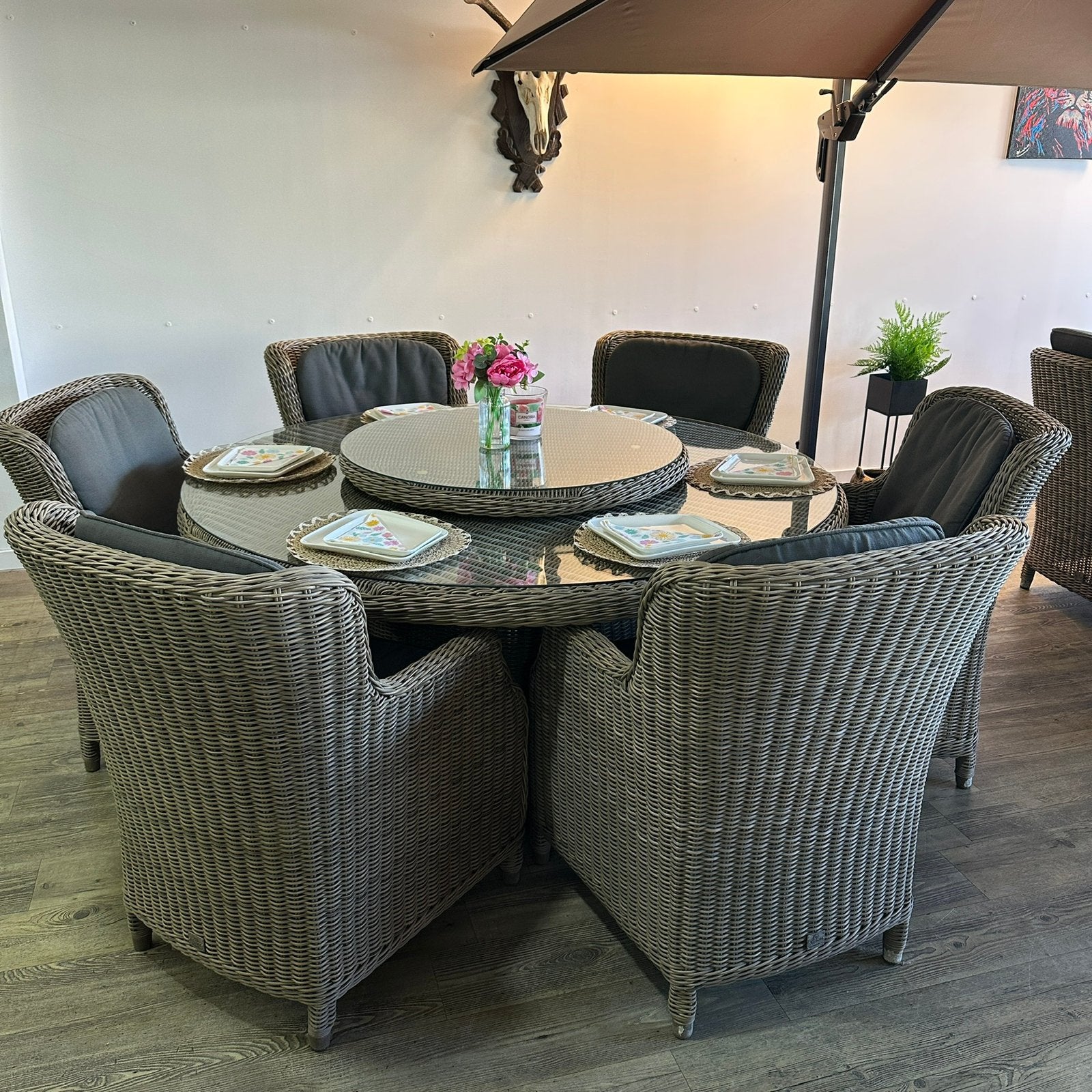 4 Seasons Outdoor (4SO) Tuinset – Ø170cm + 6 Stoelen / ZGAN