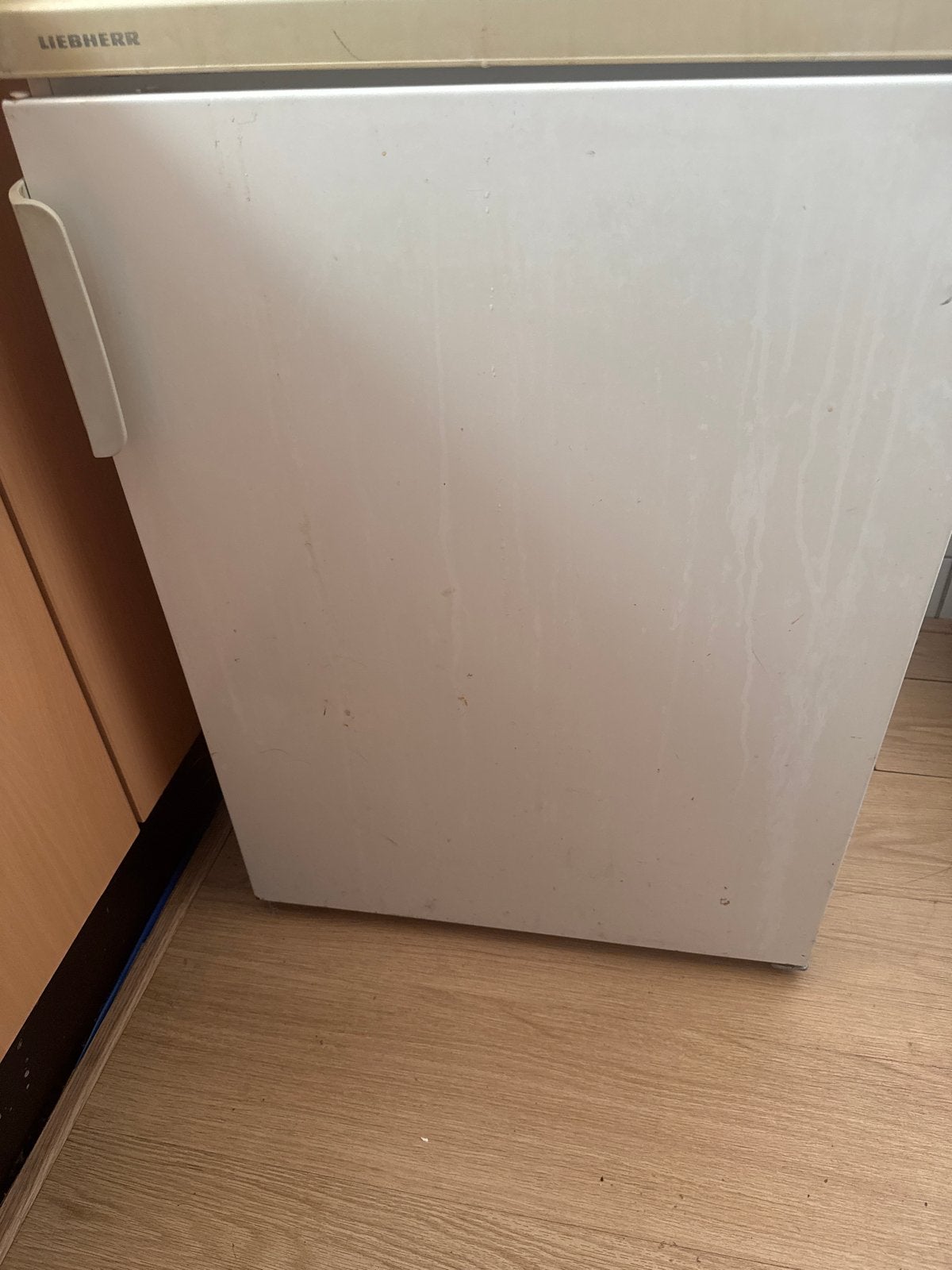 Liebherr Koelkast met Vriesvak - Compact en Functioneel, Witgoed en Apparatuur, Koelkasten en IJskasten, Ophalen, Gebruikt, Minder dan 75 liter