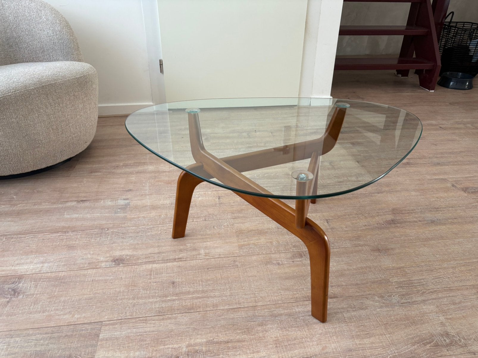 Japandi salontafel met glas van kwantum, Ophalen, Zo goed als nieuw