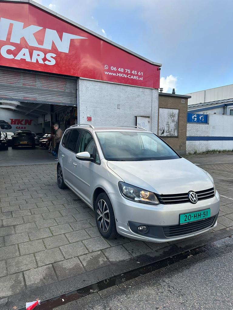 Volkswagen Touran 1.6 TDI BlueMotion 7p.bj 2013 automaat, Euro 5, Gebruikt, 4 cilinders, 7 stoelen