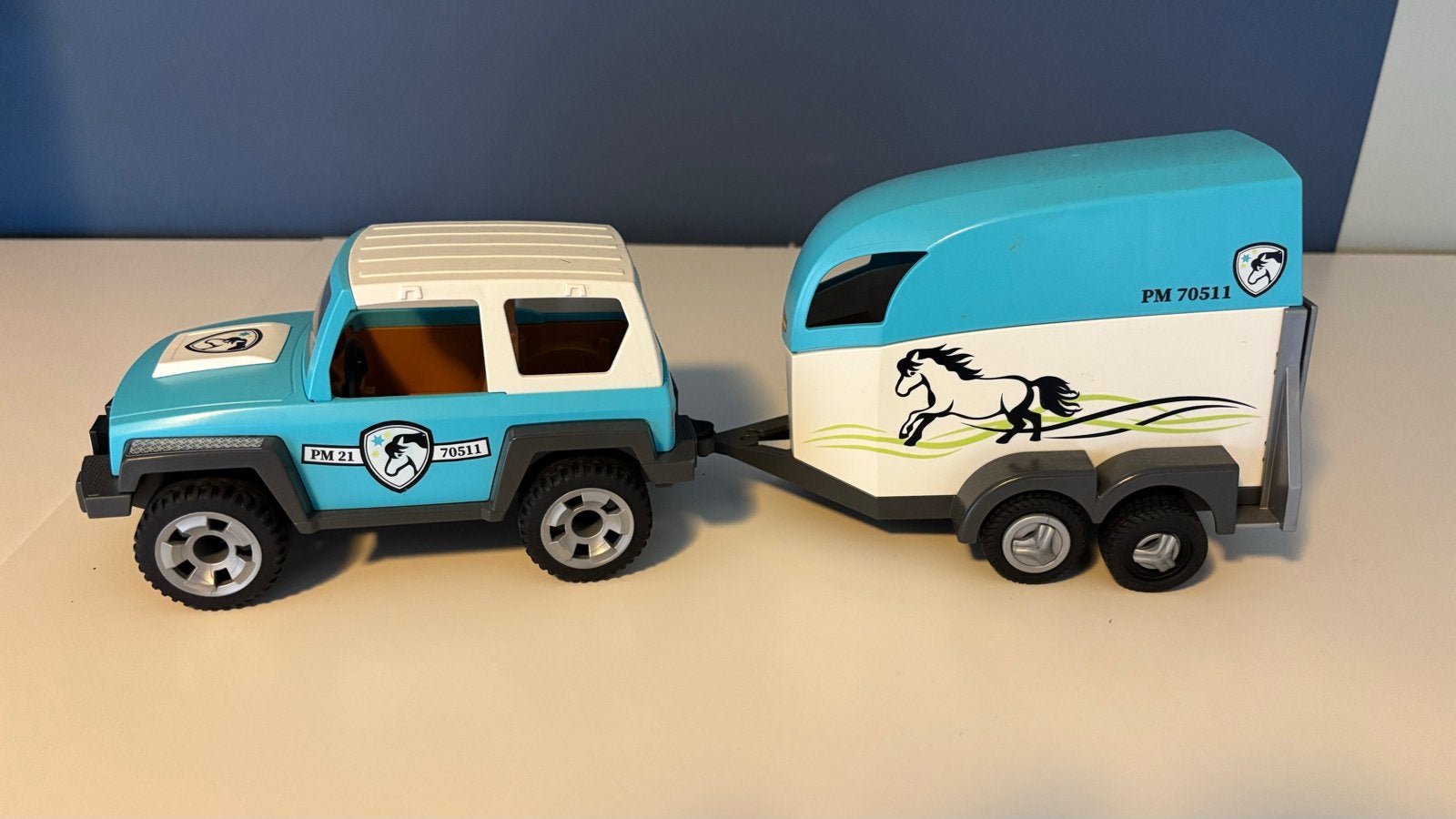 Playmobil paardenstal, huis en auto met trailer (grote set), Ophalen, Gebruikt, Jongen of Meisje
