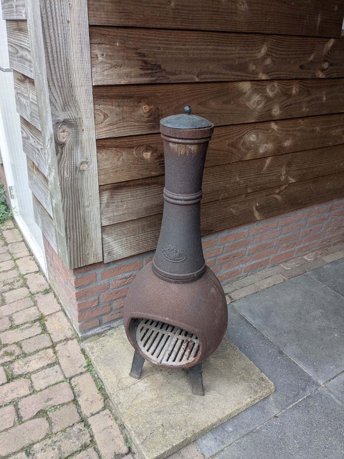 Robuuste vuurkorf, terrashaard gietijzer, zwaar en degelijk, Ophalen, Gebruikt