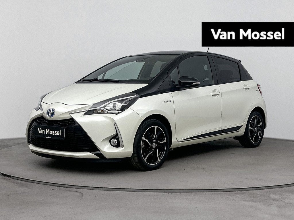 Toyota Yaris 1.5 Hybrid 100Pk Bi-Tone | Airco | Achteruitrij, Gebruikt, 4 cilinders, Bedrijf, Hybride Elektrisch/Benzine