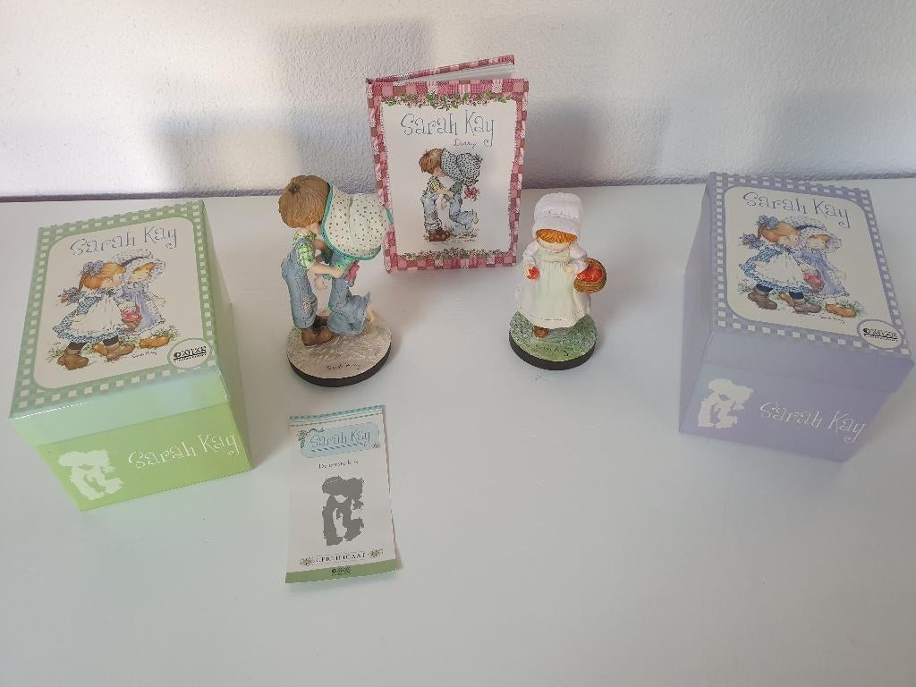 Twee Sarah Kay Beeldjes en Diary boekje, Verzamelen, Ophalen of Verzenden, Zo goed als nieuw, Hummel
