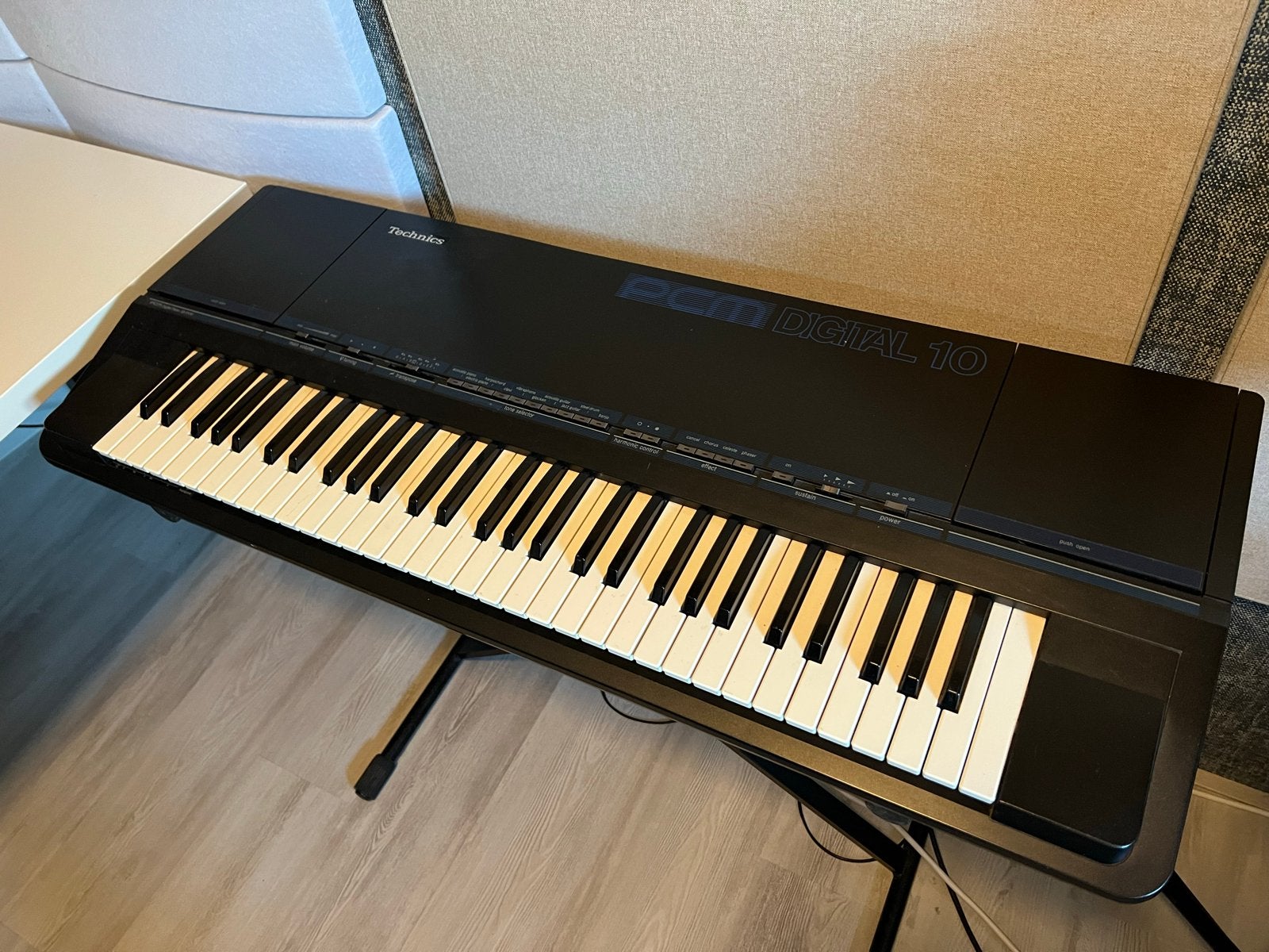 Vintage Technics PCM 10 Keyboard uit jaren 80, Ophalen, Met standaard, Technics, 61 toetsen