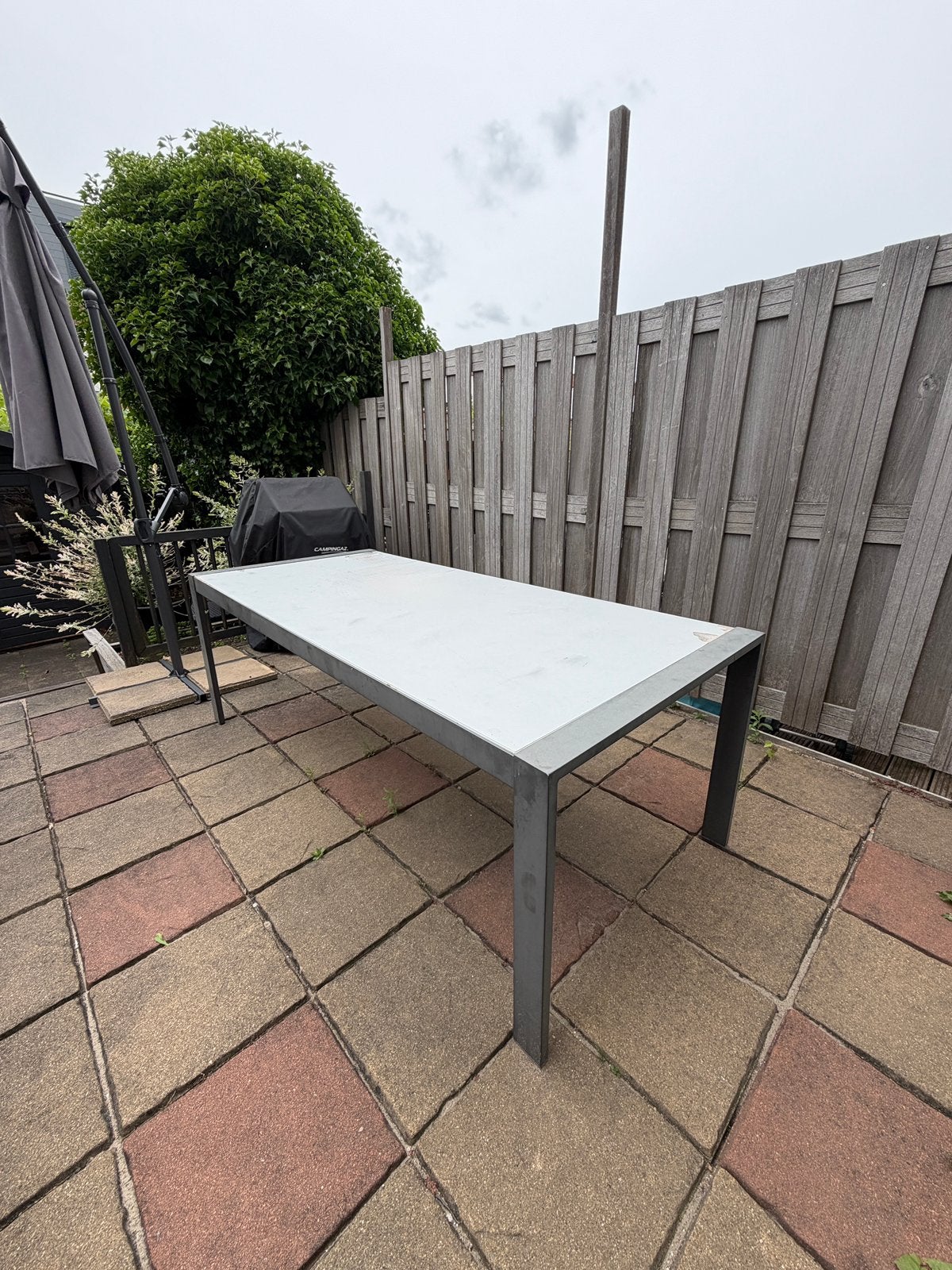 GRATIS - Le Sud Tuintafel 6 persoons, Tuin en Terras, Tuintafels, Ophalen, Gebruikt, Rechthoekig