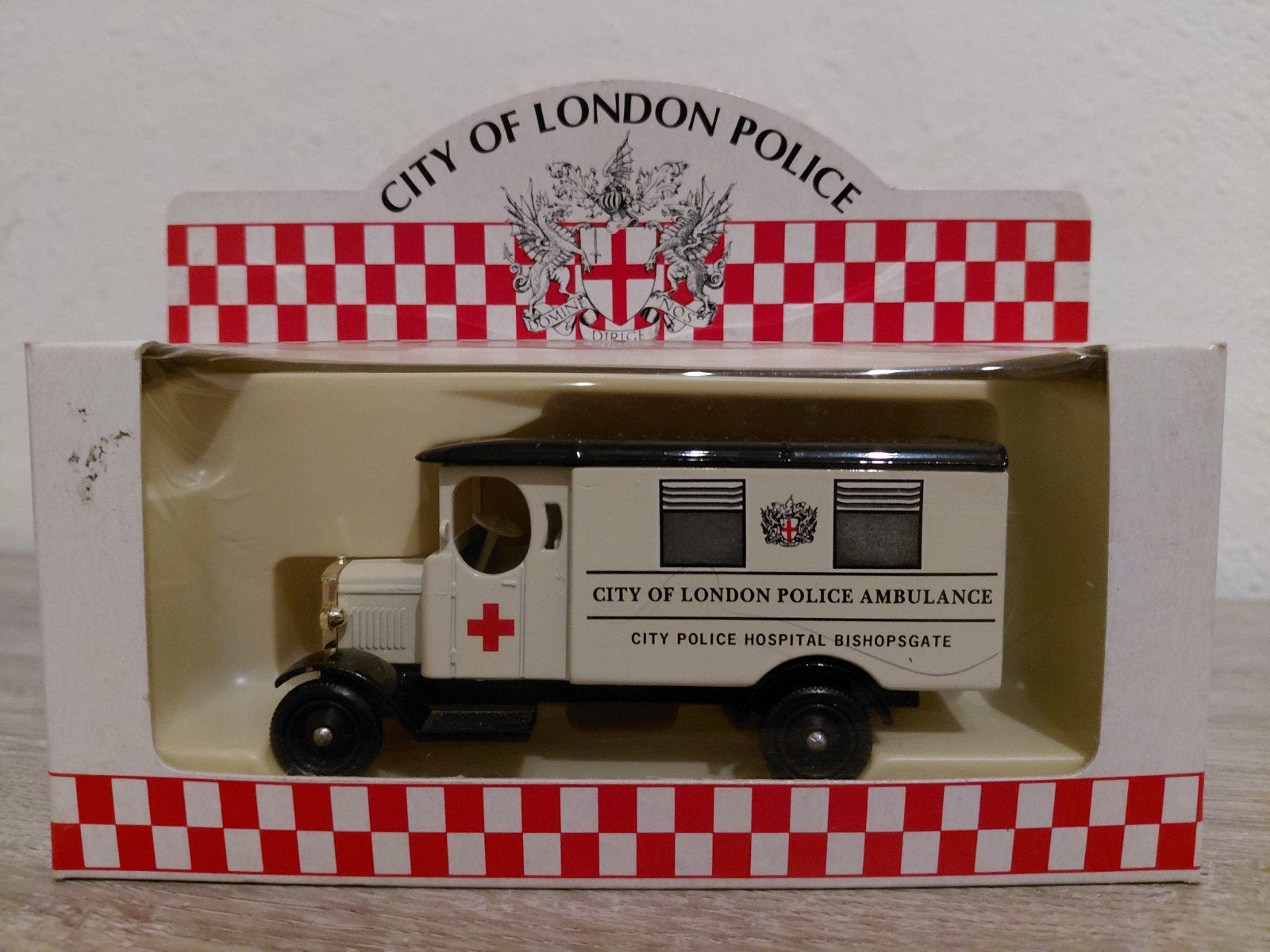 'City of London Police' Morris Truck, Overige merken, Auto, Verzenden, 1:32 tot 1:50
