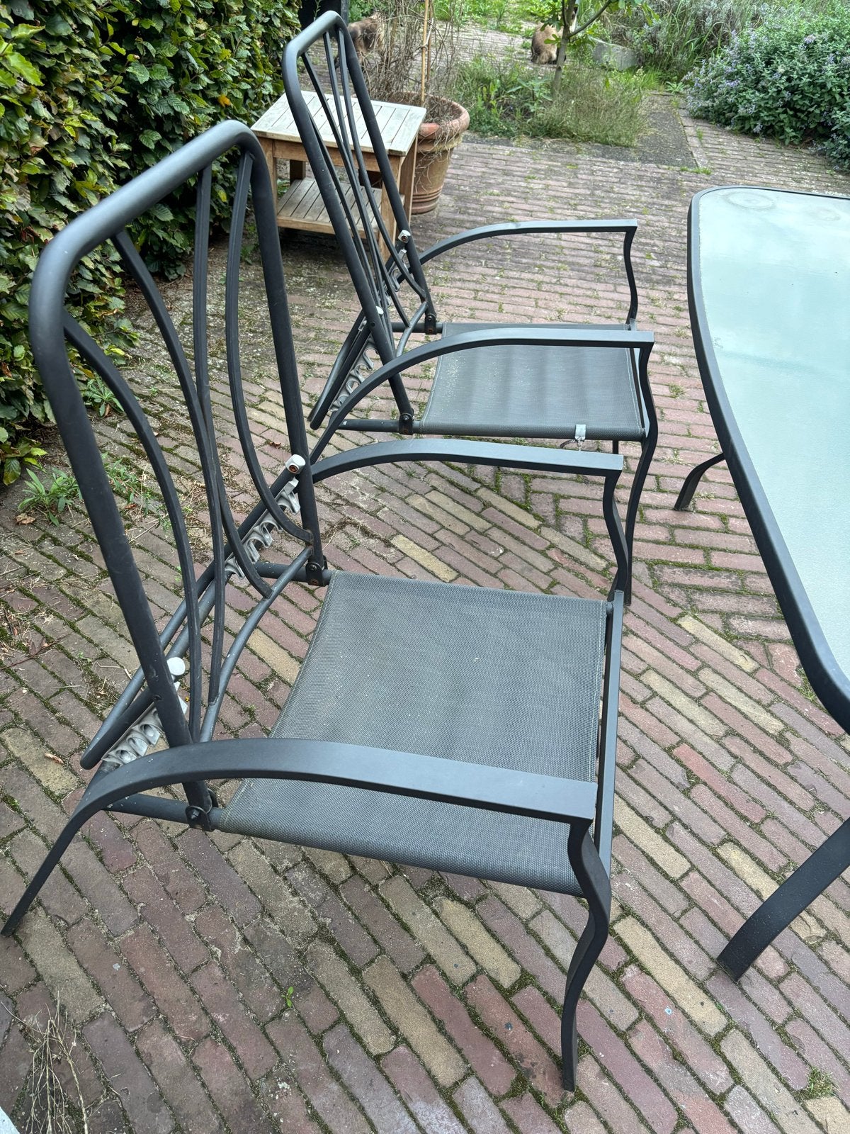 Nette tuinset met tafel en stoelen voor buiten, Tuin en Terras, 4 zitplaatsen, Gebruikt, Eettafel, Aluminium