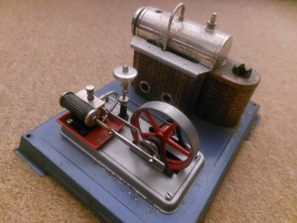 stoommachine Wilesco D10 voor onderdelen of als opknapper., Verzenden