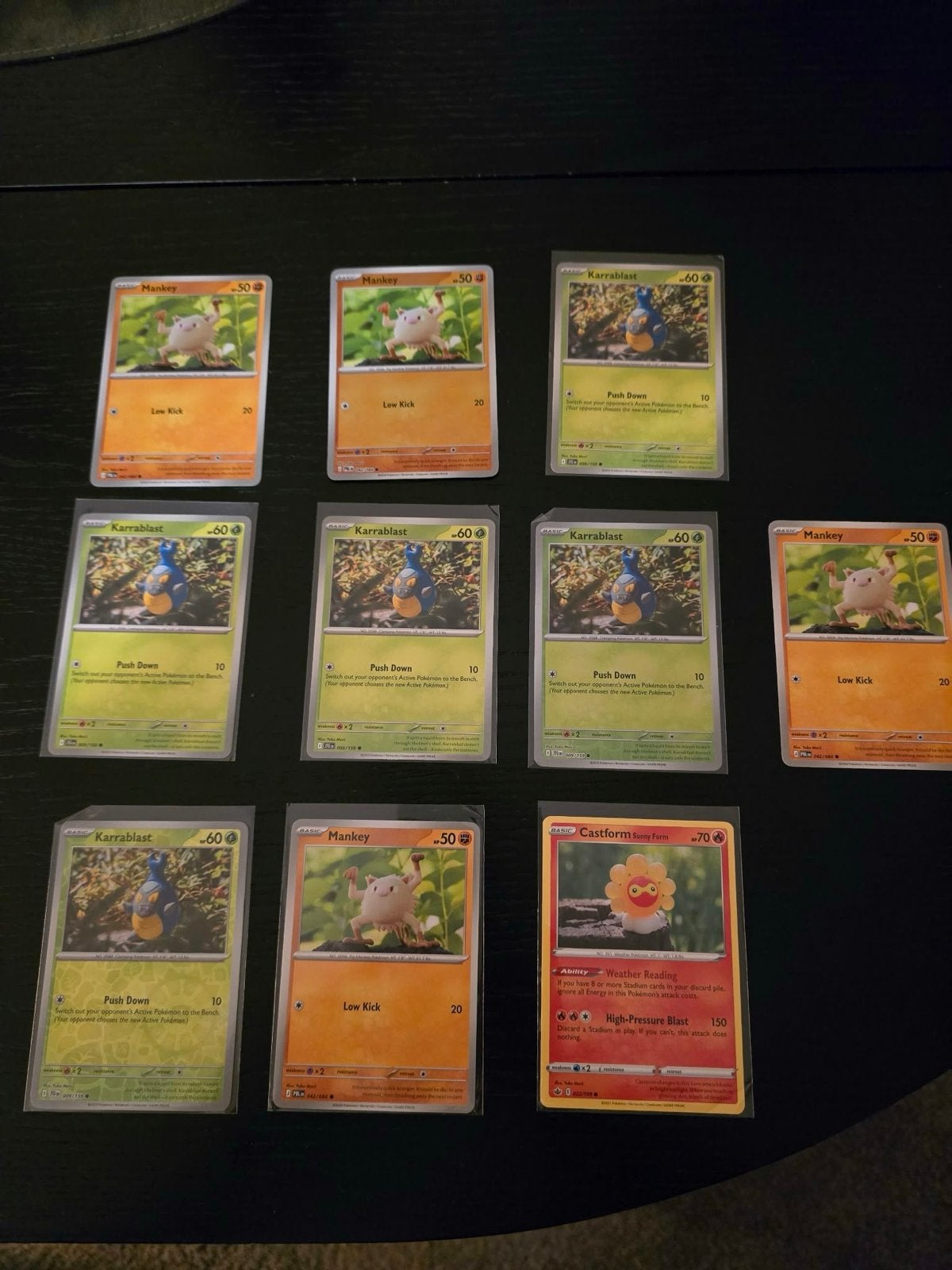 10 Pokémon kaarten: Mankey, Karrablast & Castform, Ophalen of Verzenden, Gebruikt, Meerdere kaarten