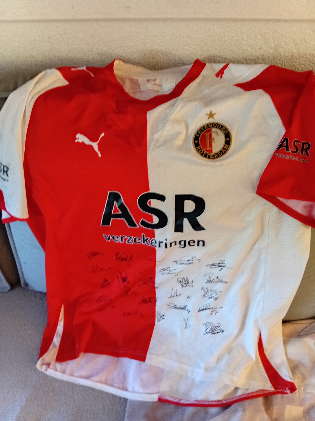 Gesigneerd Feyenoord shirt - Puma - Maat M, Sport en Fitness, Maat M, Ophalen, Gebruikt, Shirt