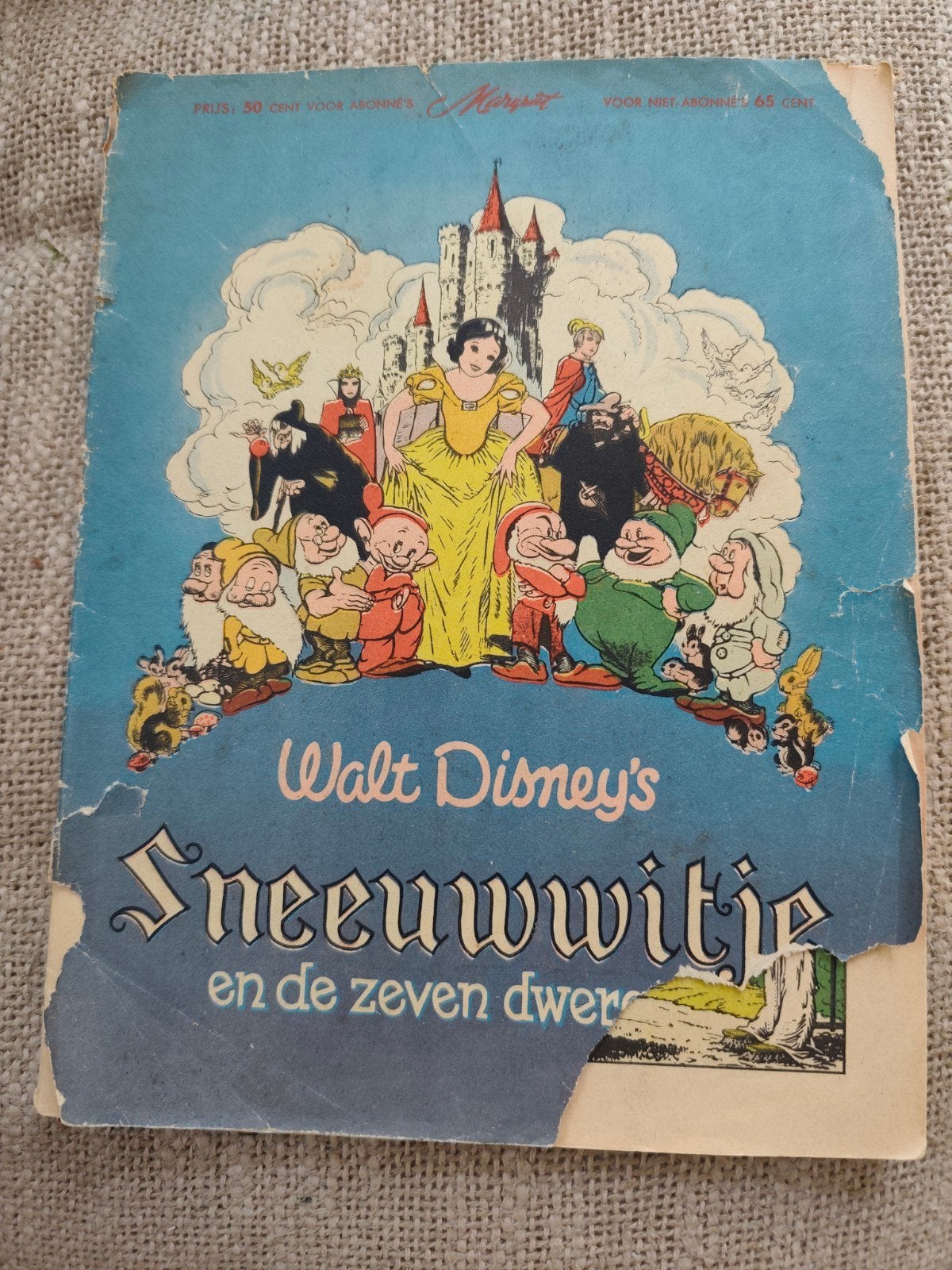 OUD BOEKJE SNEEUWWITJE EN DE ZEVEN DWERGEN, Ophalen of Verzenden, Sneeuwwitje of Doornroosje, Beeldje of Figuurtje