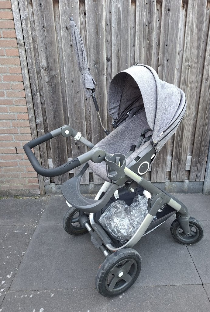 Comfortabele kinderwagen Stokke met veel accesoires, Gebruikt, Verstelbare duwstang, Combiwagen, Ophalen