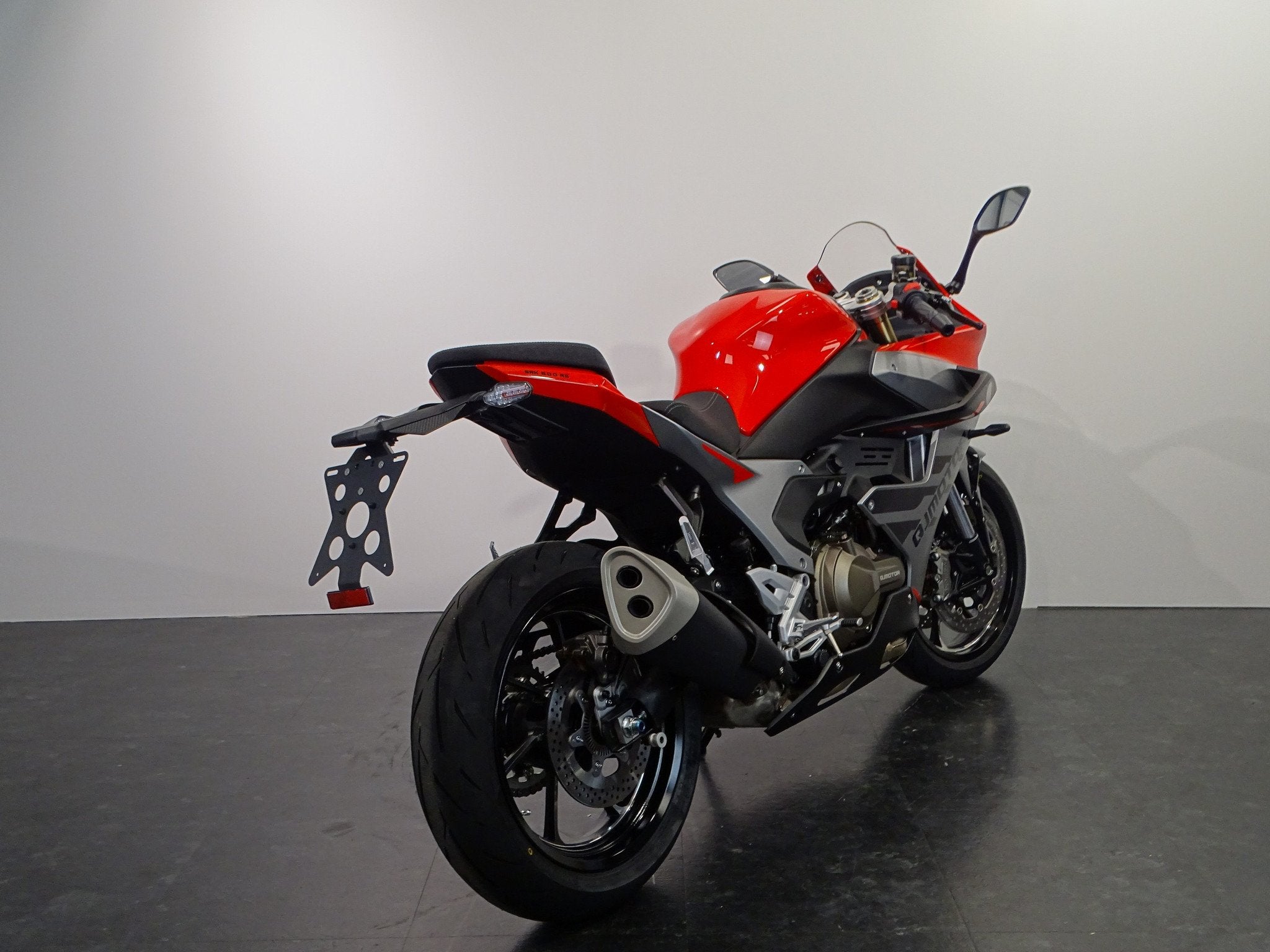QJMOTOR SRK 600 RS, Bedrijf, Super Sport, Meer dan 35 kW, QJMOTOR