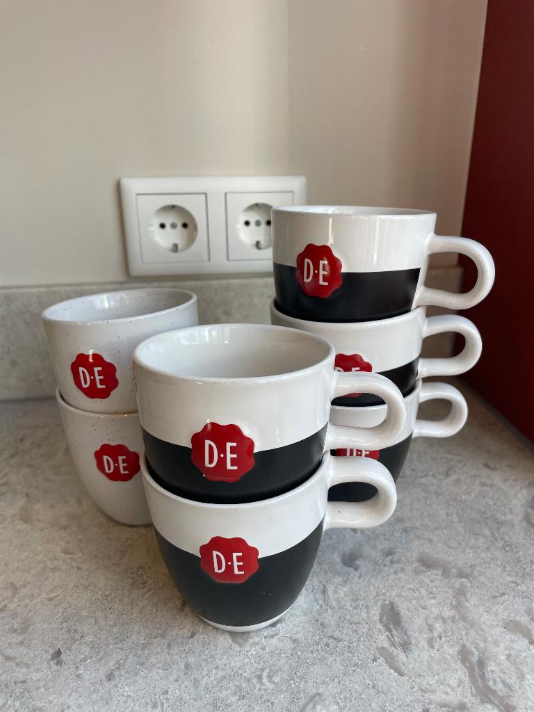 7 DE mokken, Huis en Inrichting, Keuken | Servies, Ophalen of Verzenden, Zo goed als nieuw, Overige stijlen, Kop(pen) en/of Schotel(s)