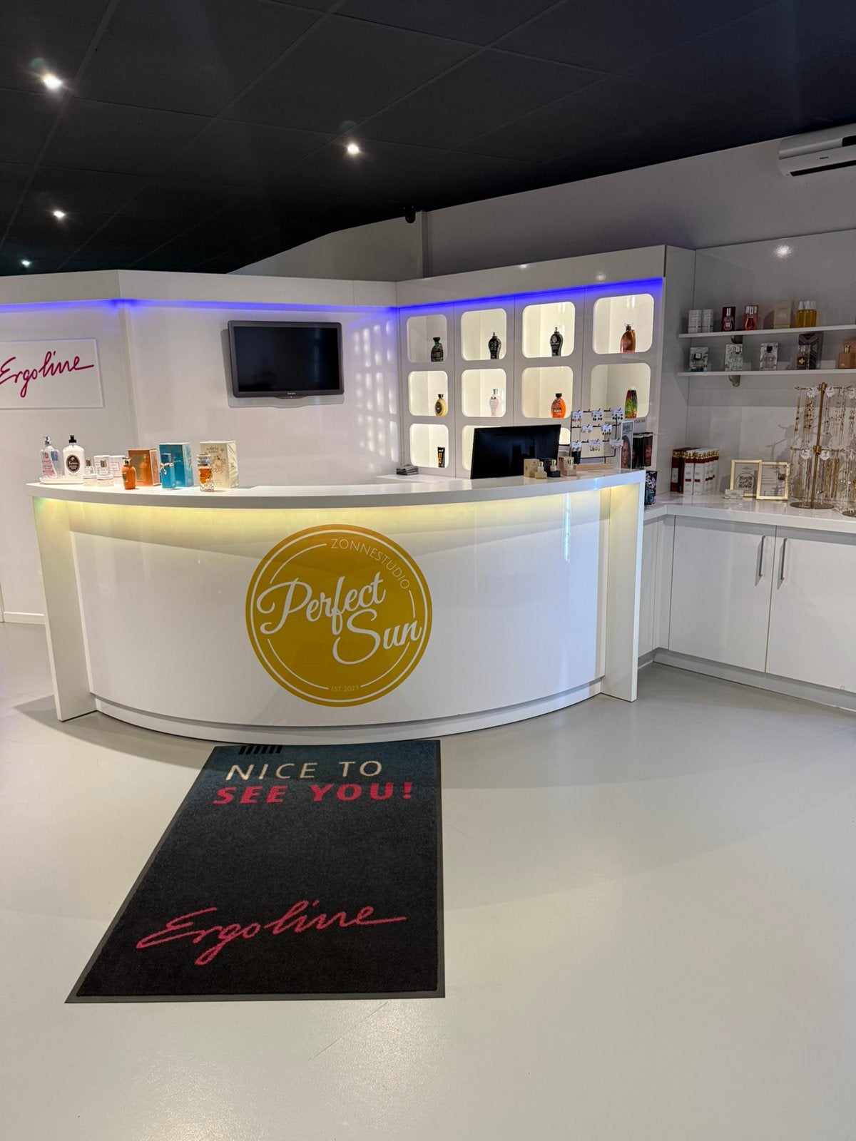 Balie receptie bar voor beauty zonnestudio etc.., Ophalen, Zo goed als nieuw