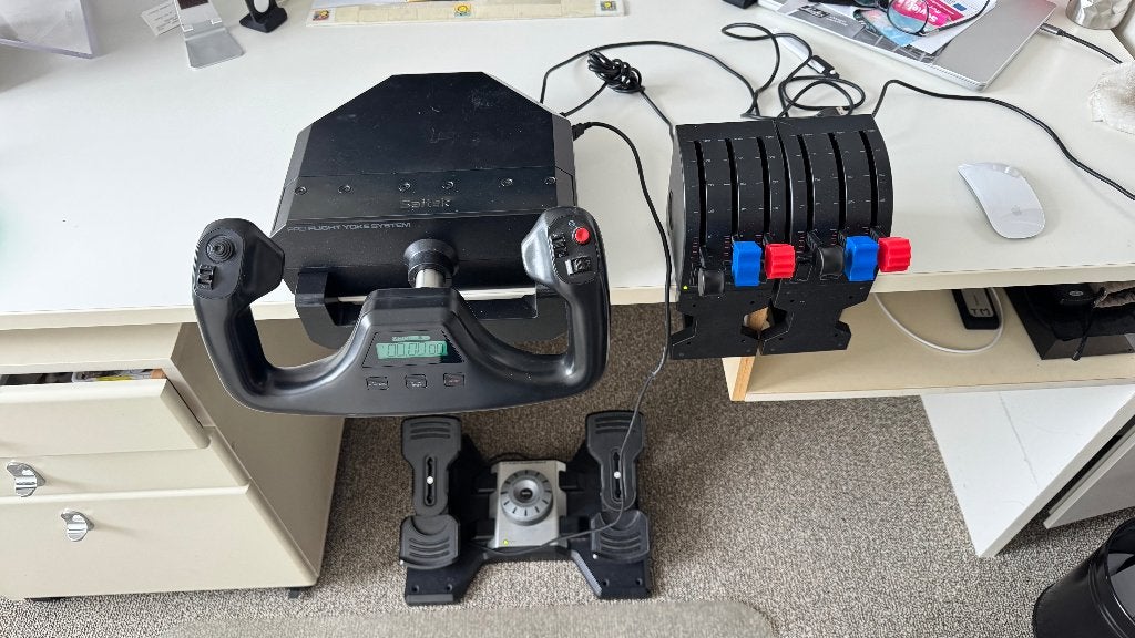 Saitek Pro Flight Yoke System +2x Throttle Quadrant, Gebruikt, 1 speler, Racen en Vliegen, Ophalen of Verzenden