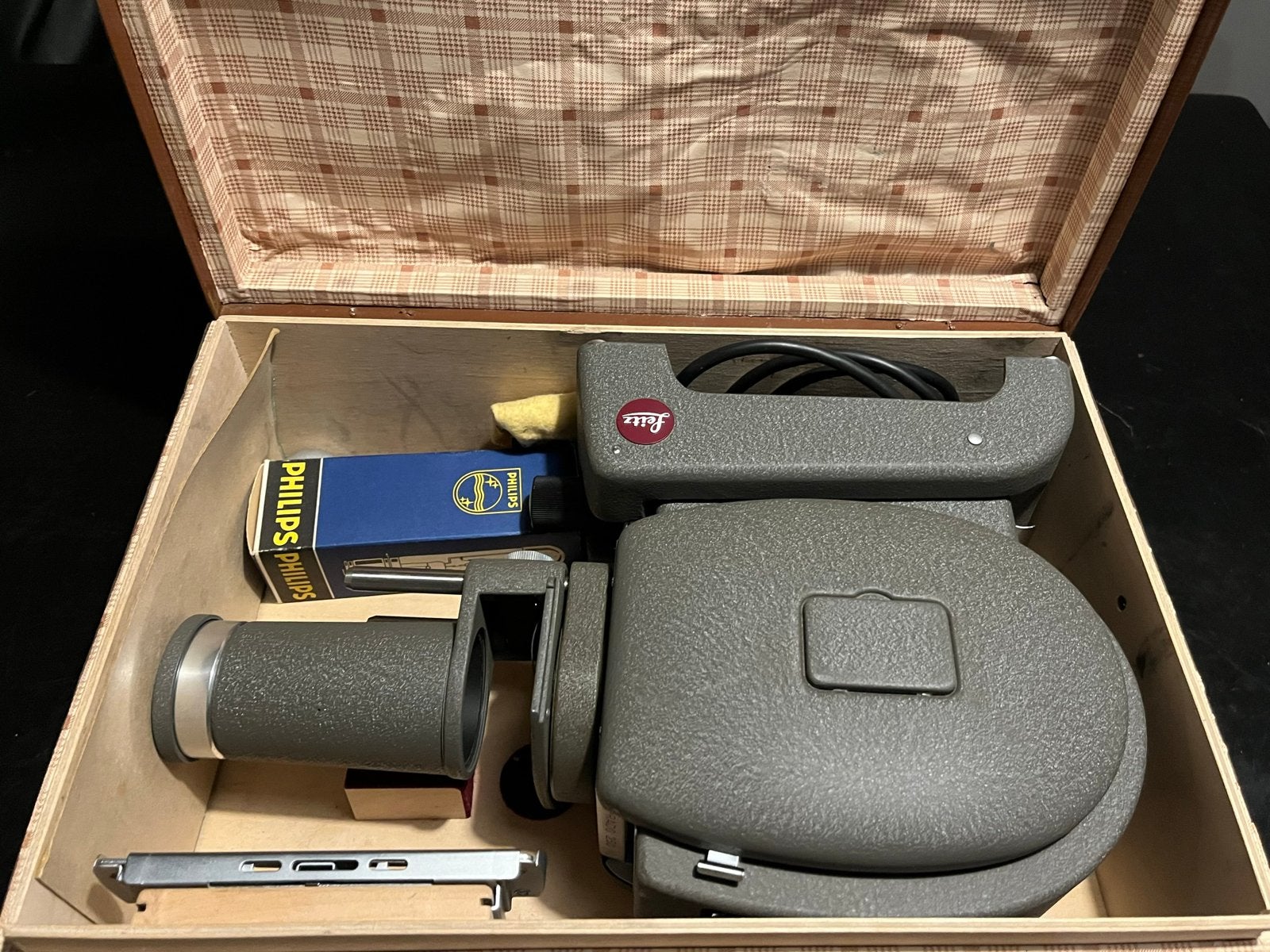 Vintage Leitz Prado 250 Diaprojector met Hektor lens, Ophalen of Verzenden, Gebruikt