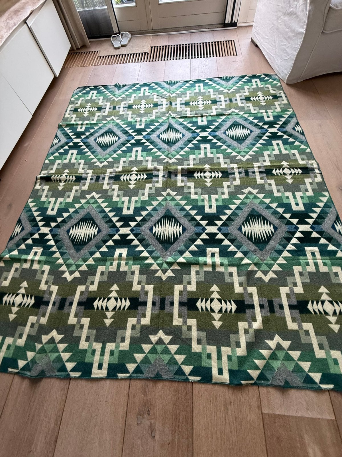Alpaca wollen deken groen, Huis en Inrichting, Woonaccessoires | Plaids en Woondekens, Wol, Nieuw, Ophalen of Verzenden, Plaid