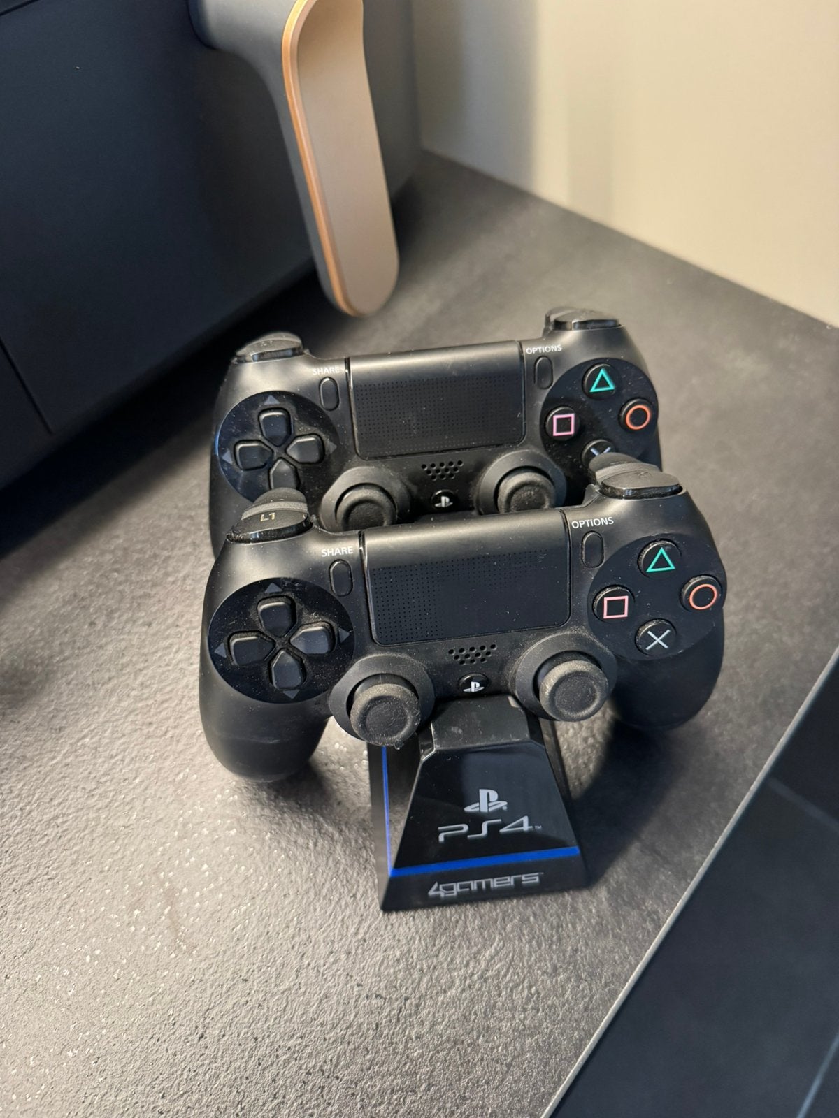 PS4 controllers met houder, Ophalen, Gebruikt, Controller, PlayStation 4