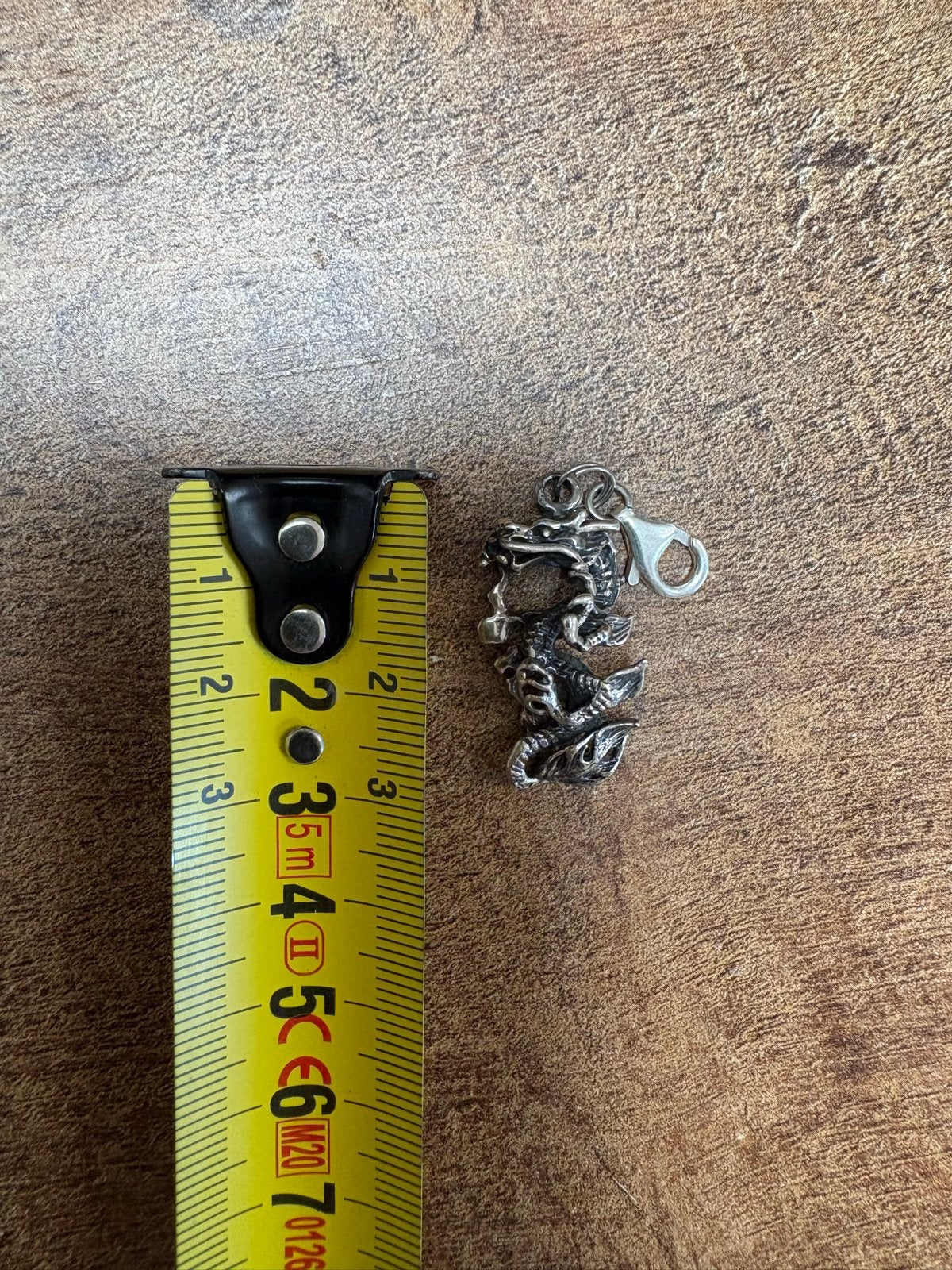 Zilveren draak bedel voor armband of ketting, Zo goed als nieuw, 1 bedel, Zilver, Ophalen