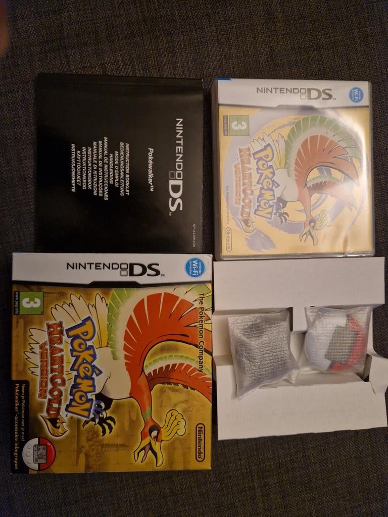 Pokémon HeartGold Version Nintendo DS met Pokéwalker, Spelcomputers en Games, Games | Nintendo DS, 1 speler, Ophalen of Verzenden