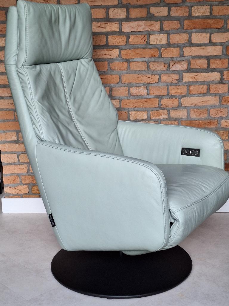 Set 2 Relaxstoelen volledig leer merk Montèl mintgroen, Huis en Inrichting, Stoelen, Ophalen, Gebruikt, Twee, Overige kleuren