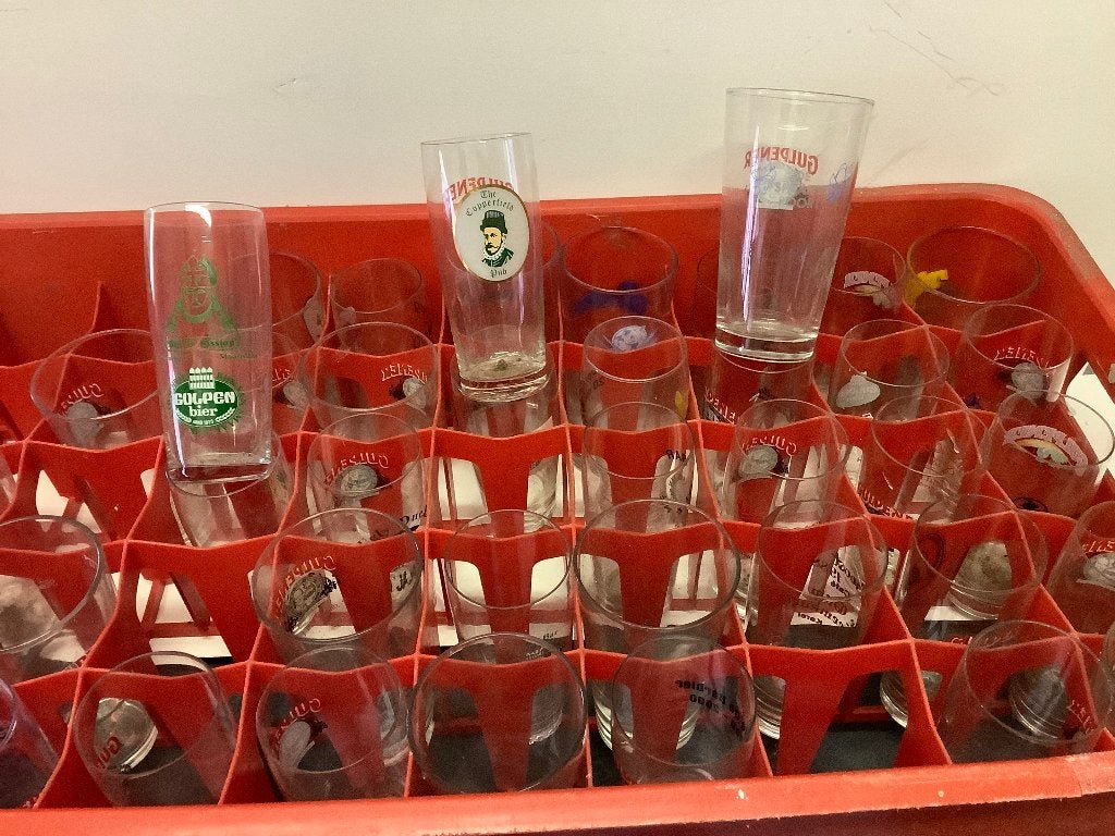 Achteropdruk glazen Gulpen 40 stuks verschillende, Verzamelen, Ophalen of Verzenden, Zo goed als nieuw, Glas of Glazen, Gulpener