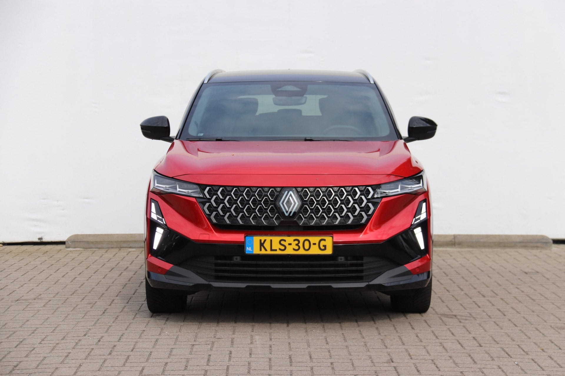Renault Austral 1.2 E-Tech full hybrid 200 techno NIEUW MODE, Auto's, Dealer onderhouden, Gebruikt, 1199 cc, Leder en Stof