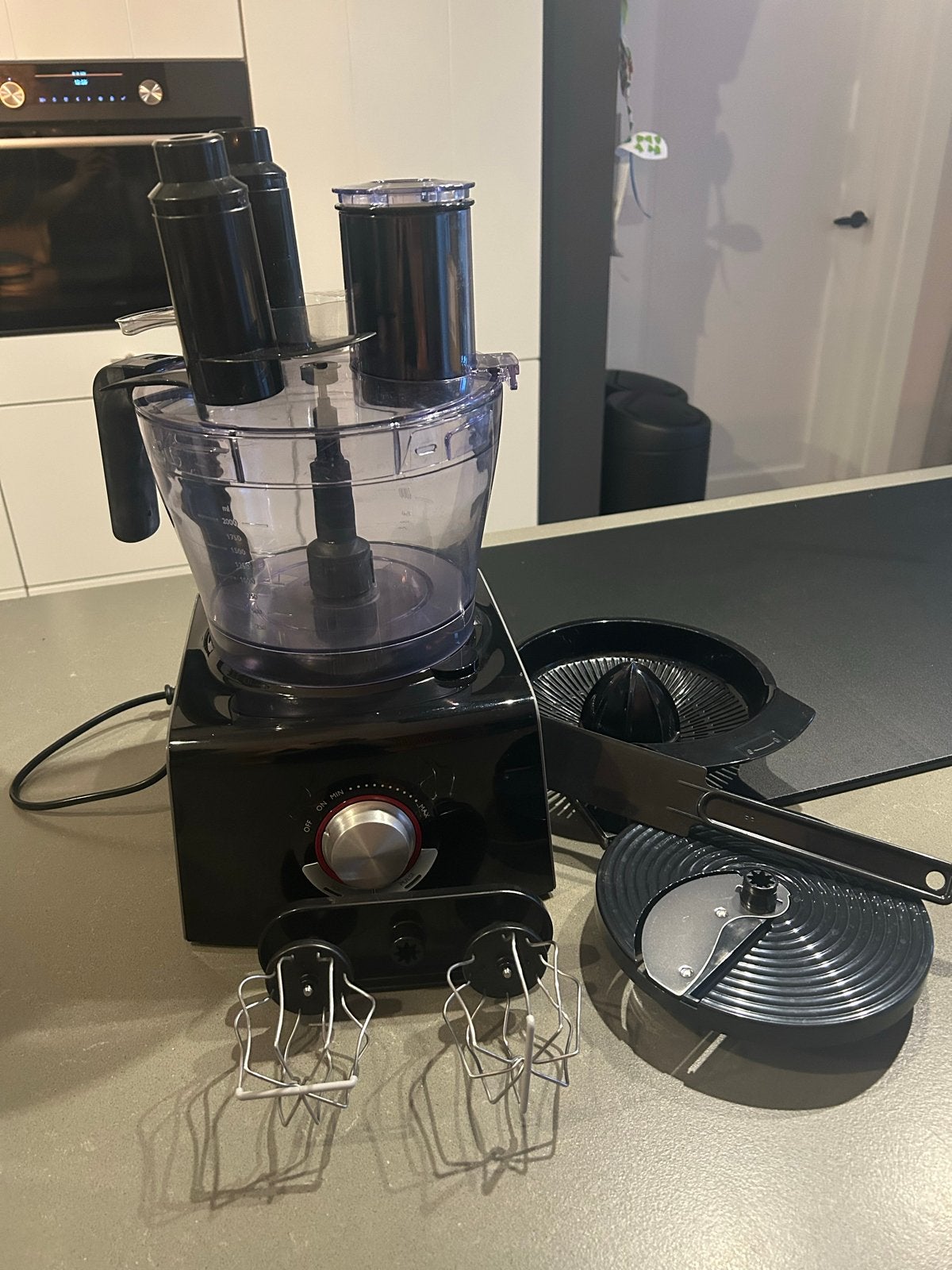 Philips Foodprocessor met diverse accessoires, 2 tot 3 liter, Ophalen, Gebruikt, 3 snelheden of meer