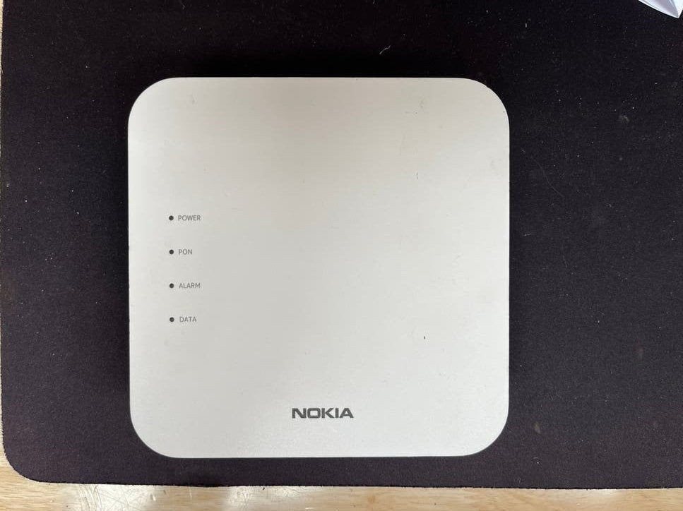 Nokia XS-010X-Q XGS-PON ONT Glasvezel Modem, Computers en Software, Ophalen, Zo goed als nieuw, Router met modem