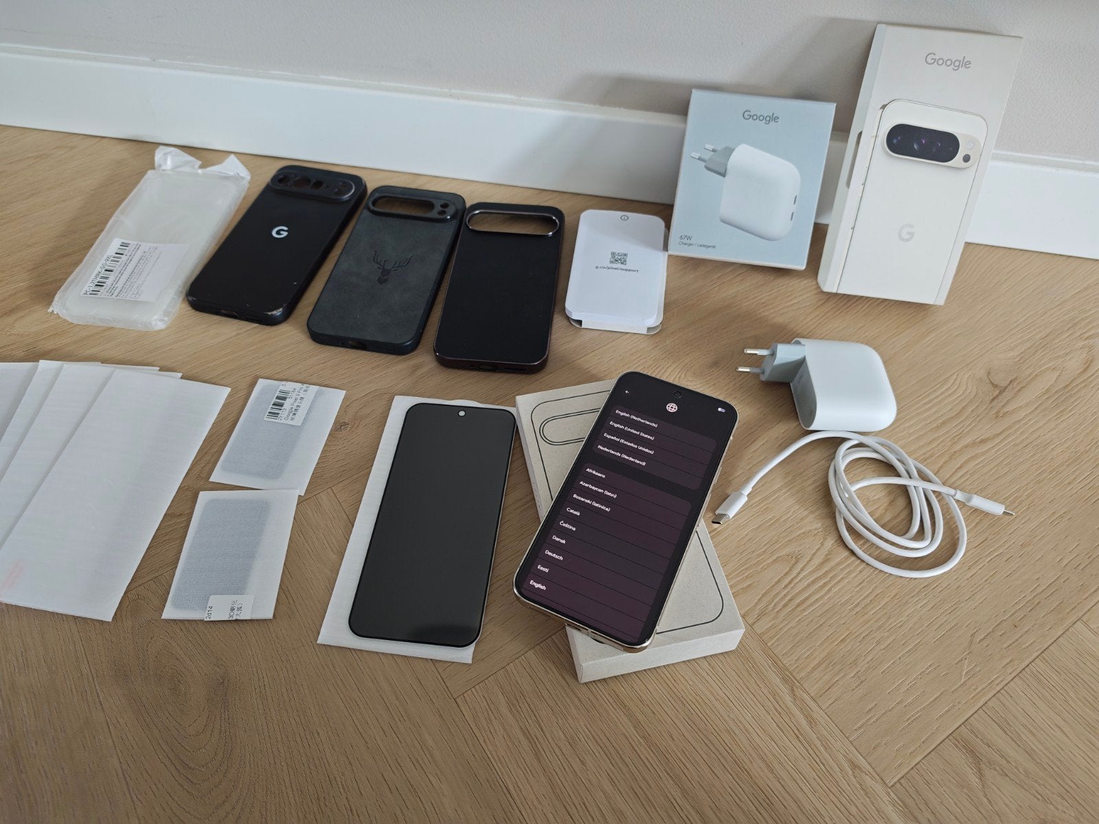 Nette Google Pixel 9 Pro XL 6.8 inch Porcelain + accesoires, Ophalen of Verzenden, Zo goed als nieuw, Klassiek of Candybar, Zonder simlock