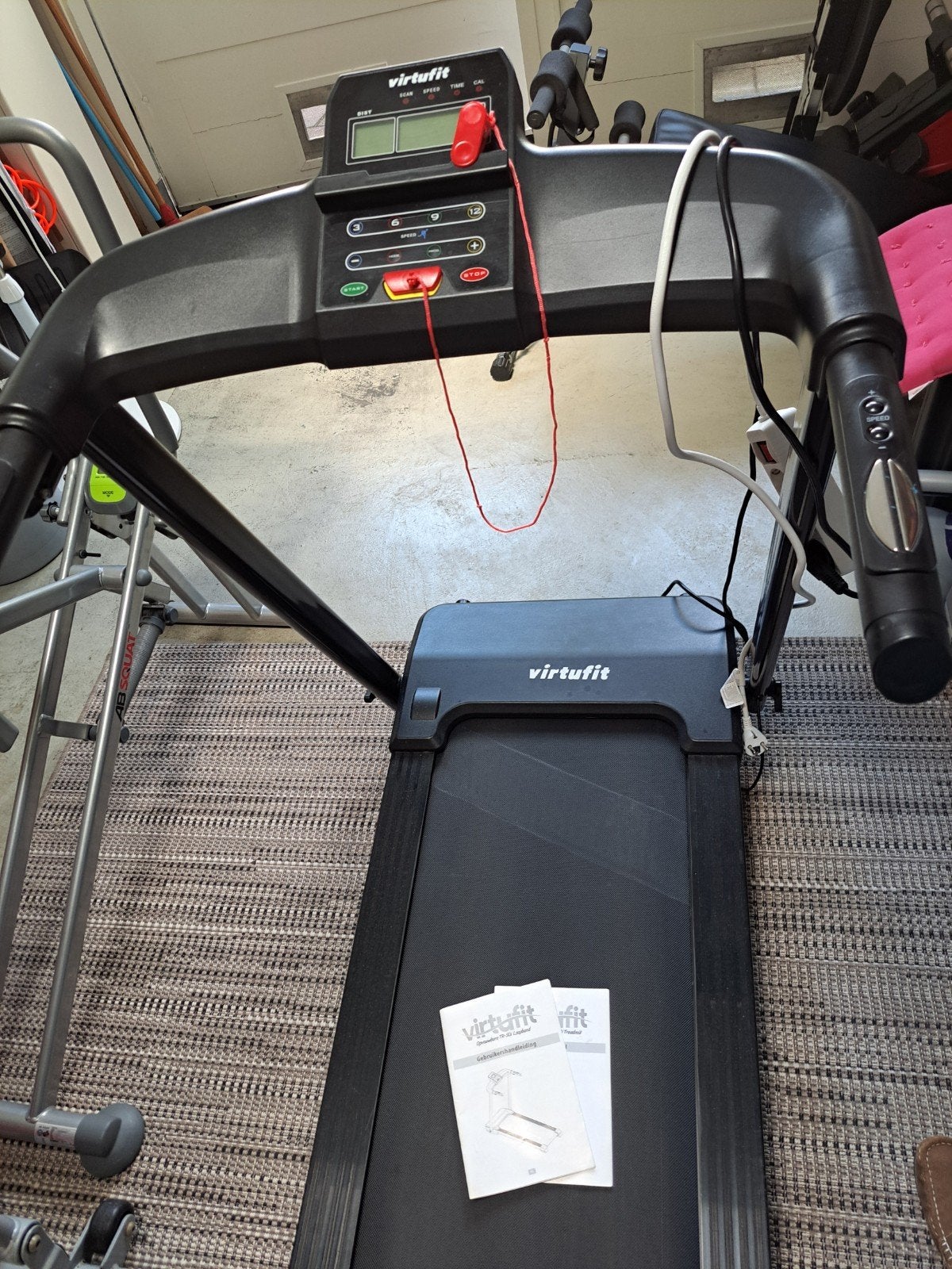 VirtuFit Opvouwbare TR-50i Loopband - Zo goed als nieuw, Ophalen, Zo goed als nieuw, Metaal, Loopband