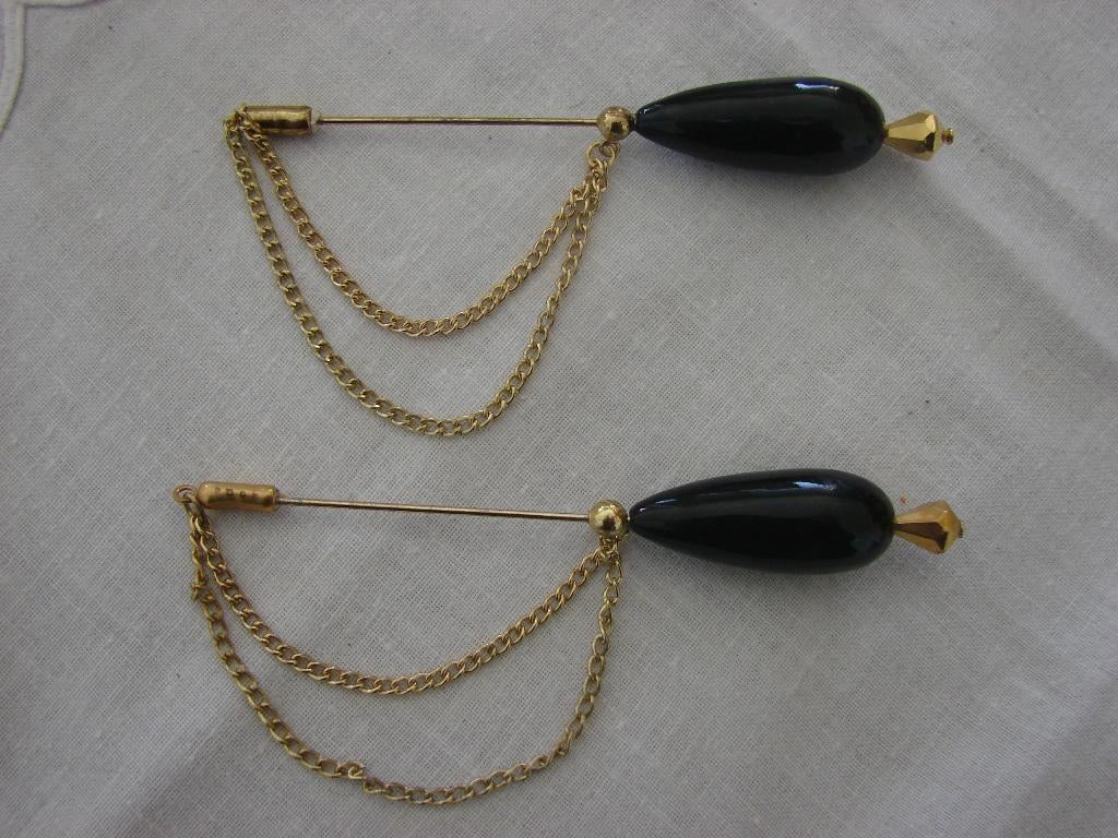 Twee vintage hoedenspelden of broches., Sieraden, Tassen en Uiterlijk, Overige materialen, Overige kleuren, Ophalen of Verzenden