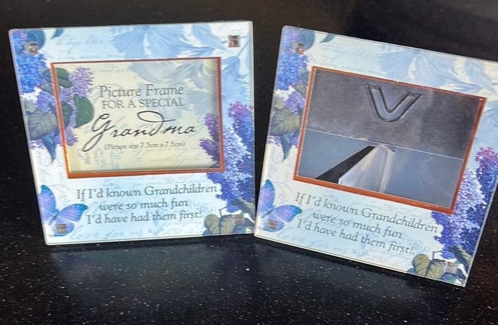 2 fotolijstjes incl. magneet: “For a special Grandma…”, Overige typen, Nieuw, Ophalen of Verzenden, Overige kleuren