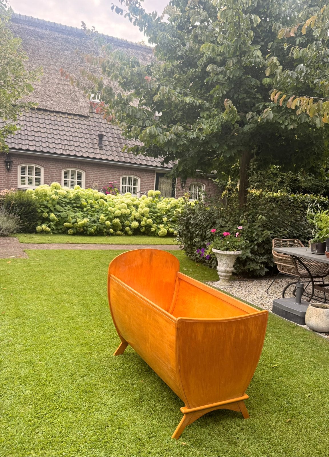 SALE. BIJZONDER VINTAGE LEDIKANT., Kinderen en Baby's, Babywiegjes en Ledikanten, Ophalen, Ledikant