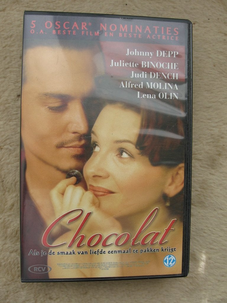 Chocolat (met Juliette Binoche)  - videoband, Cd's en Dvd's, Gebruikt, Alle leeftijden, Drama, Ophalen of Verzenden