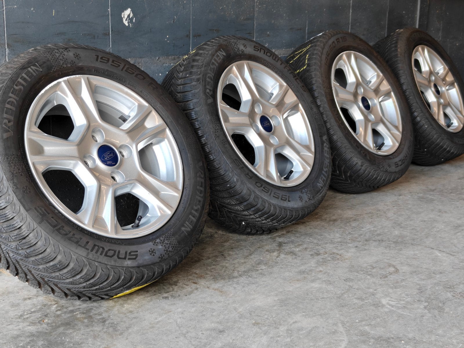 15" Originele Ford B-Max Transit Courier Winterset TPMS, Gebruikt, 15 inch, Klanten@ford.com, Ford