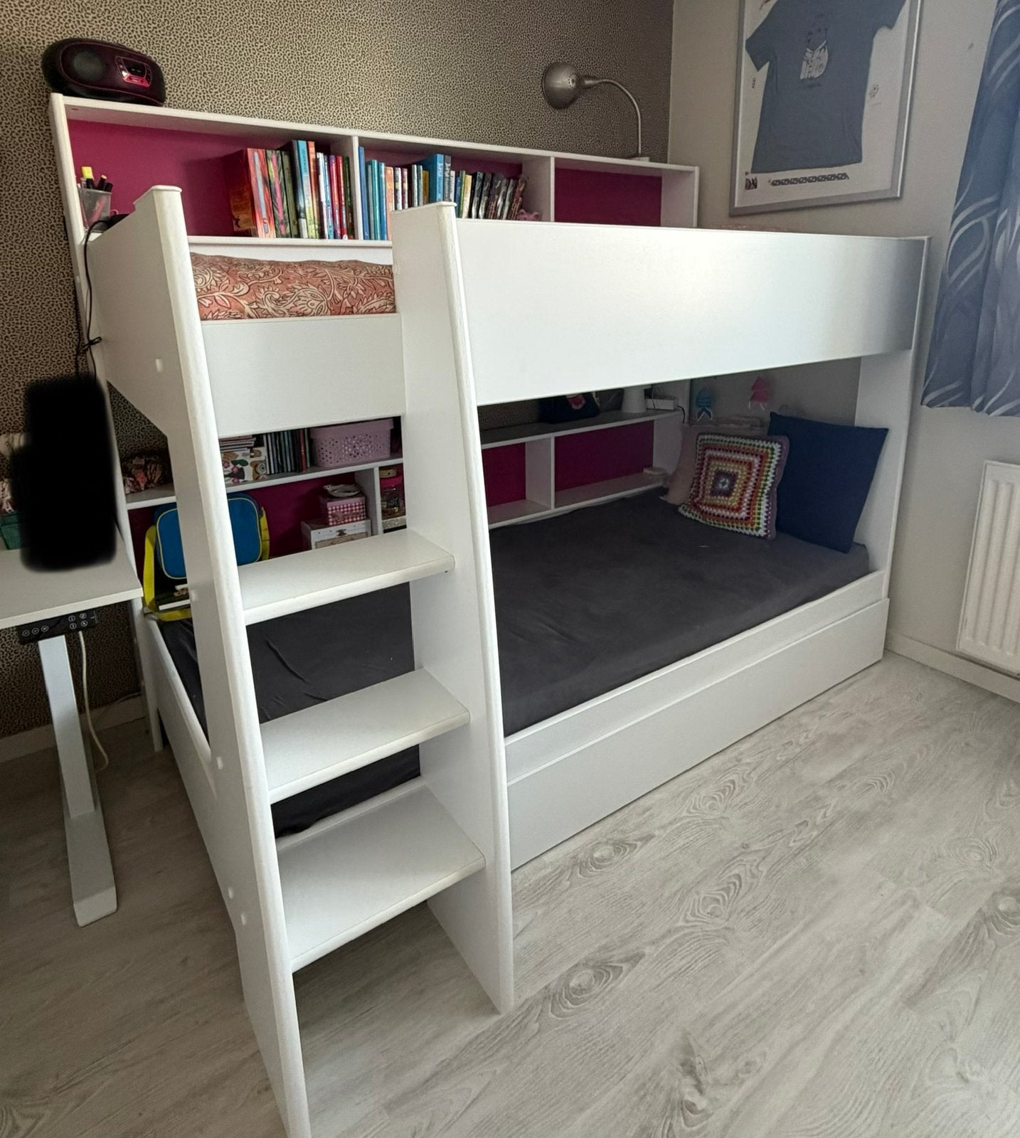 Stapelbed met opbergruimte en 2 IKEA matrassen, Huis en Inrichting, Ophalen, Gebruikt, 160 tot 180 cm, Tweepersoons