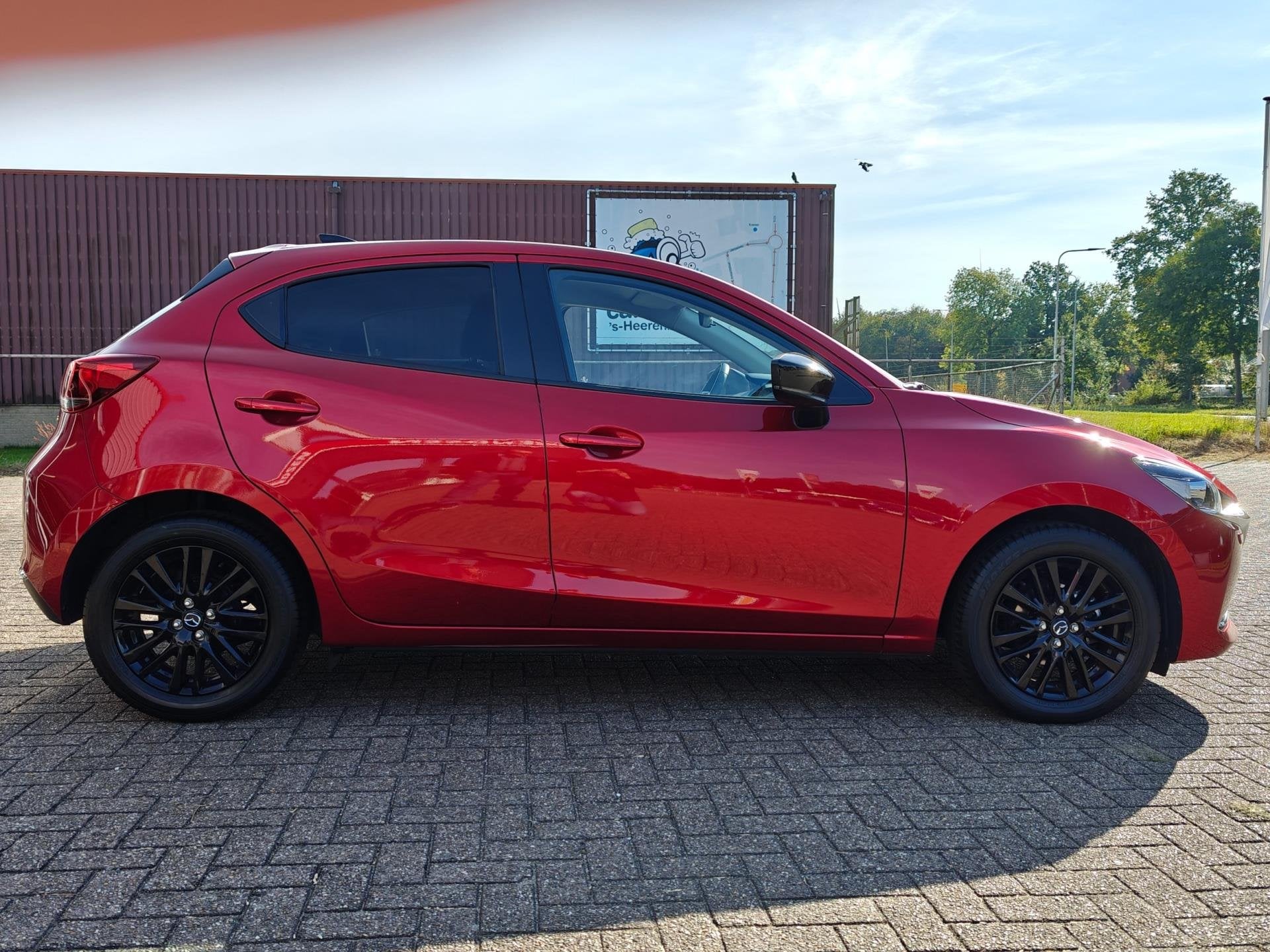 Mazda 2 1.5 Skyactiv-G Sportive | Apple Carplay | Android Au, Auto's, Mazda, Stof, Euro 6, 4 cilinders, Start-stop-systeem
