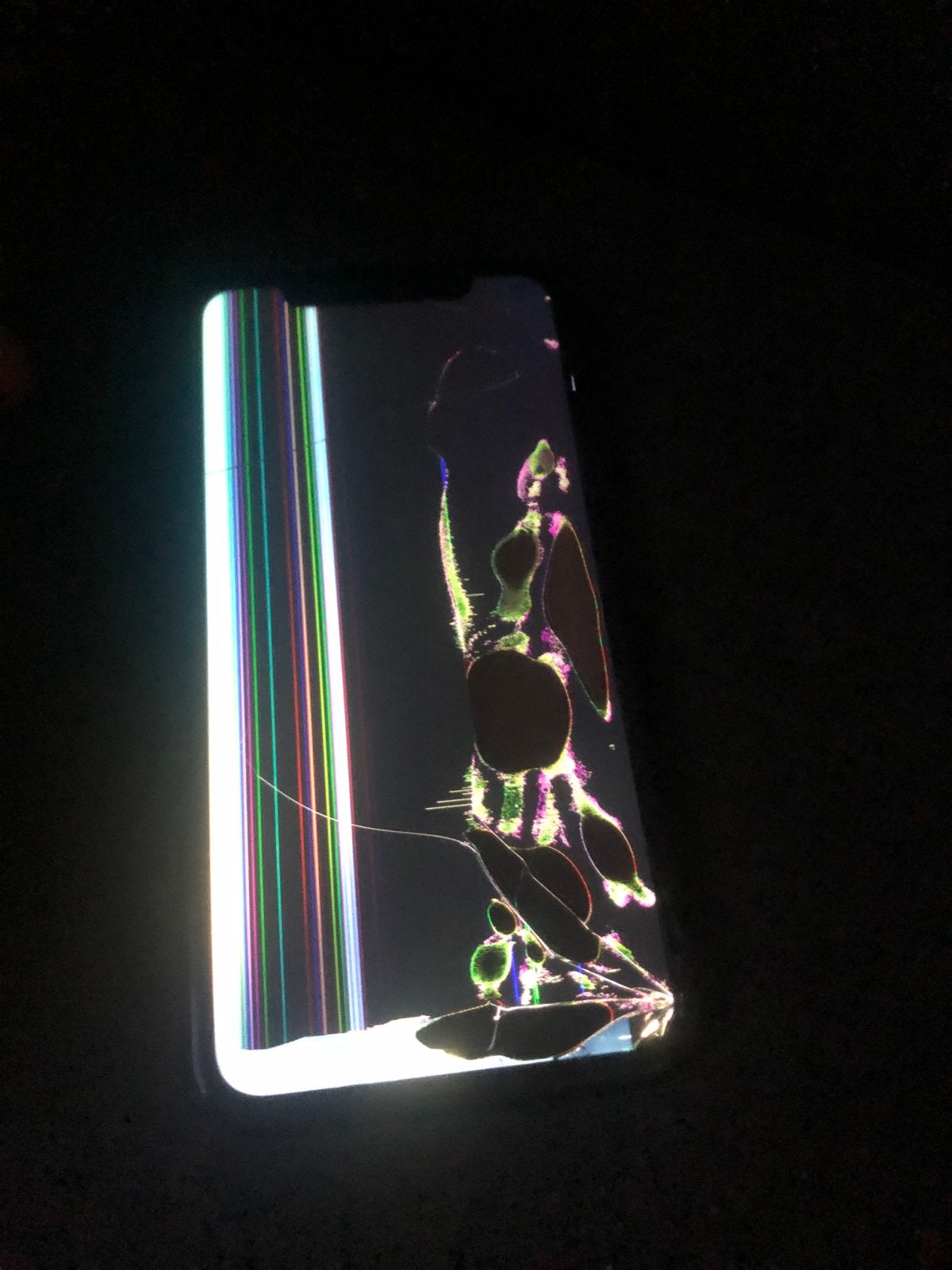 iPhone XR - Gebroken scherm en achterkant, werkt nog goed, Ophalen, Zwart, IPhone XR, Zonder simlock